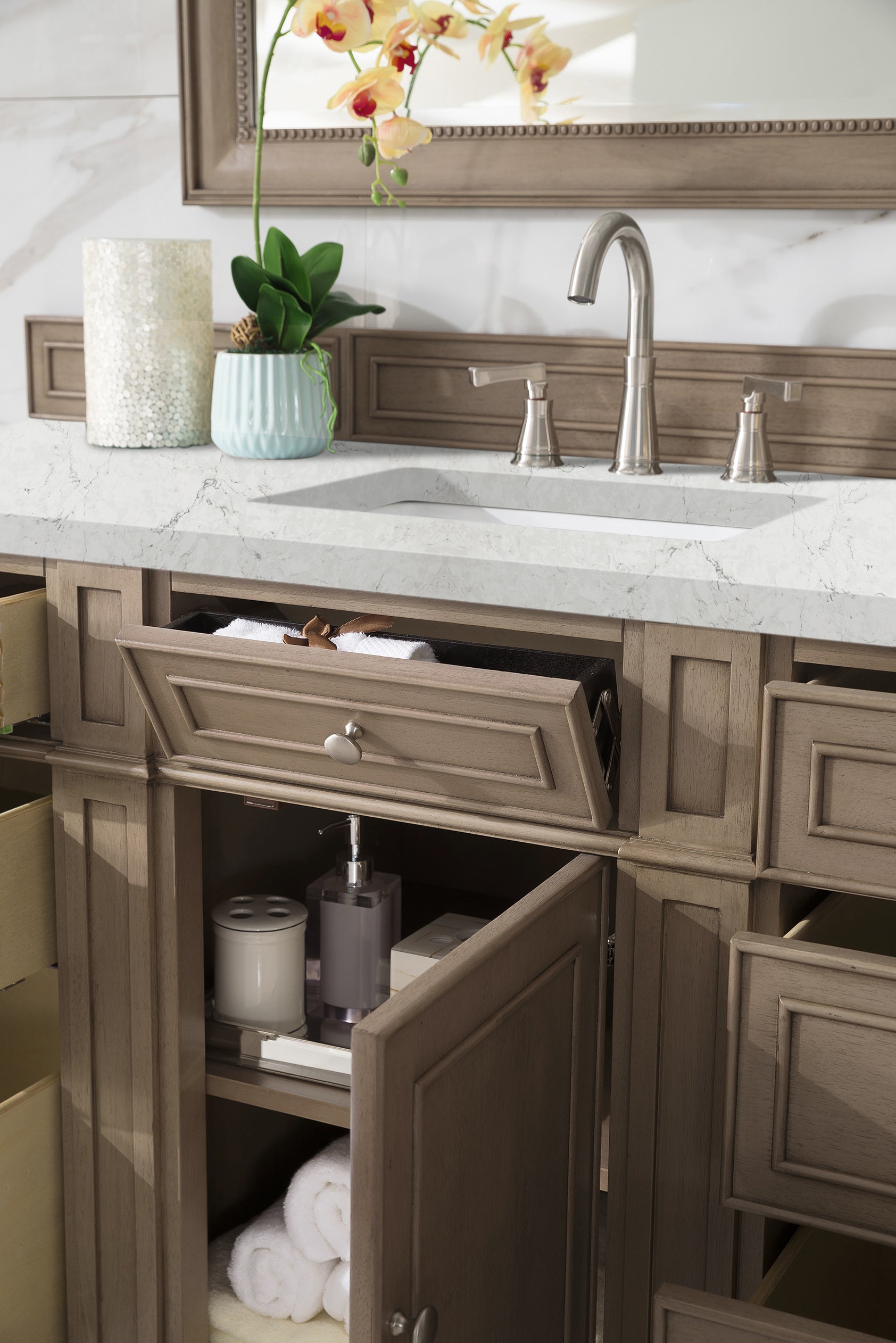 James Martin Bristol 60" Single Vanity in Whitewashed Walnut with 3cm Countertop and FreePower Wireless Charger