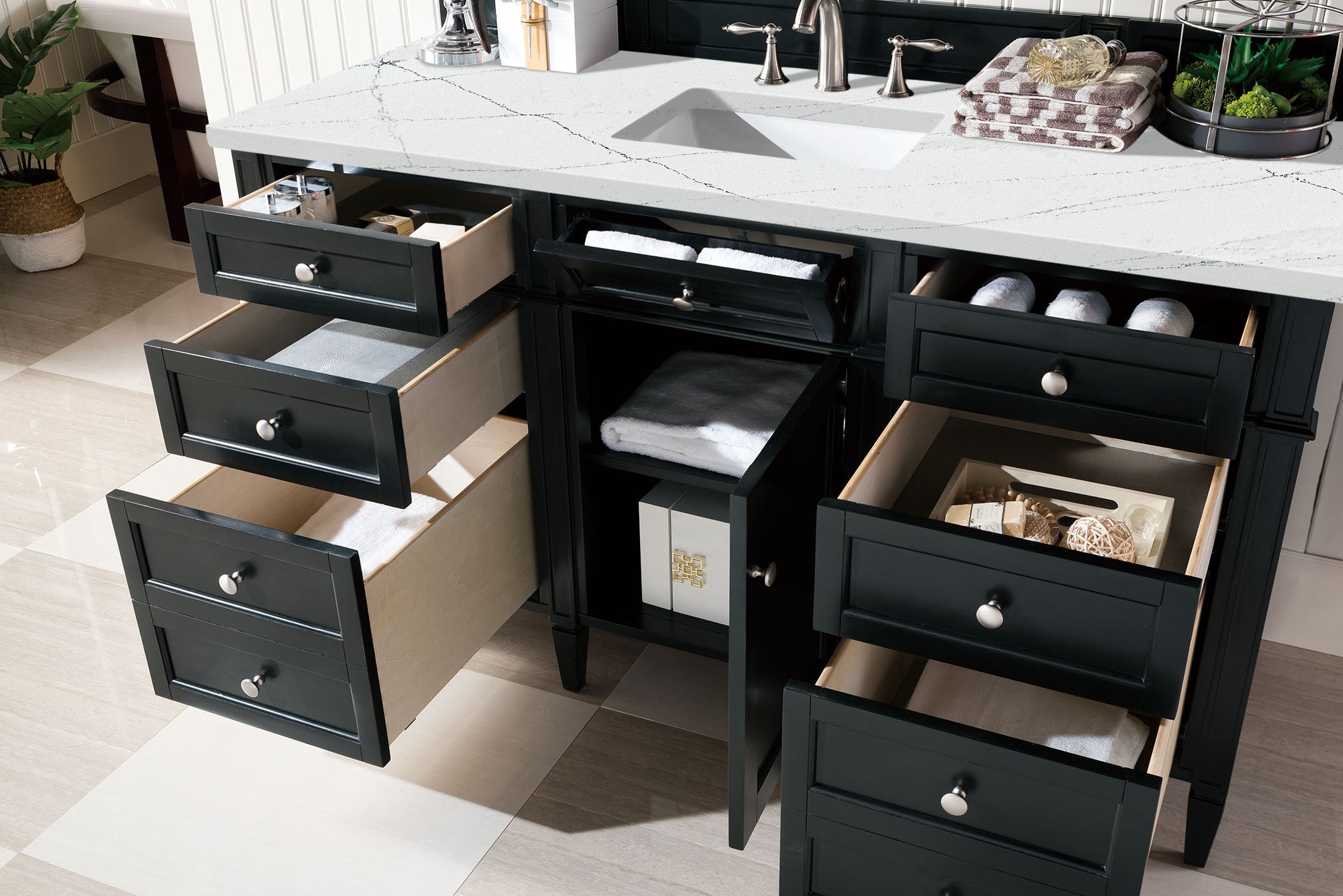 James Martin Brittany 60" Single Vanity in Black Onyx with 3cm Countertop