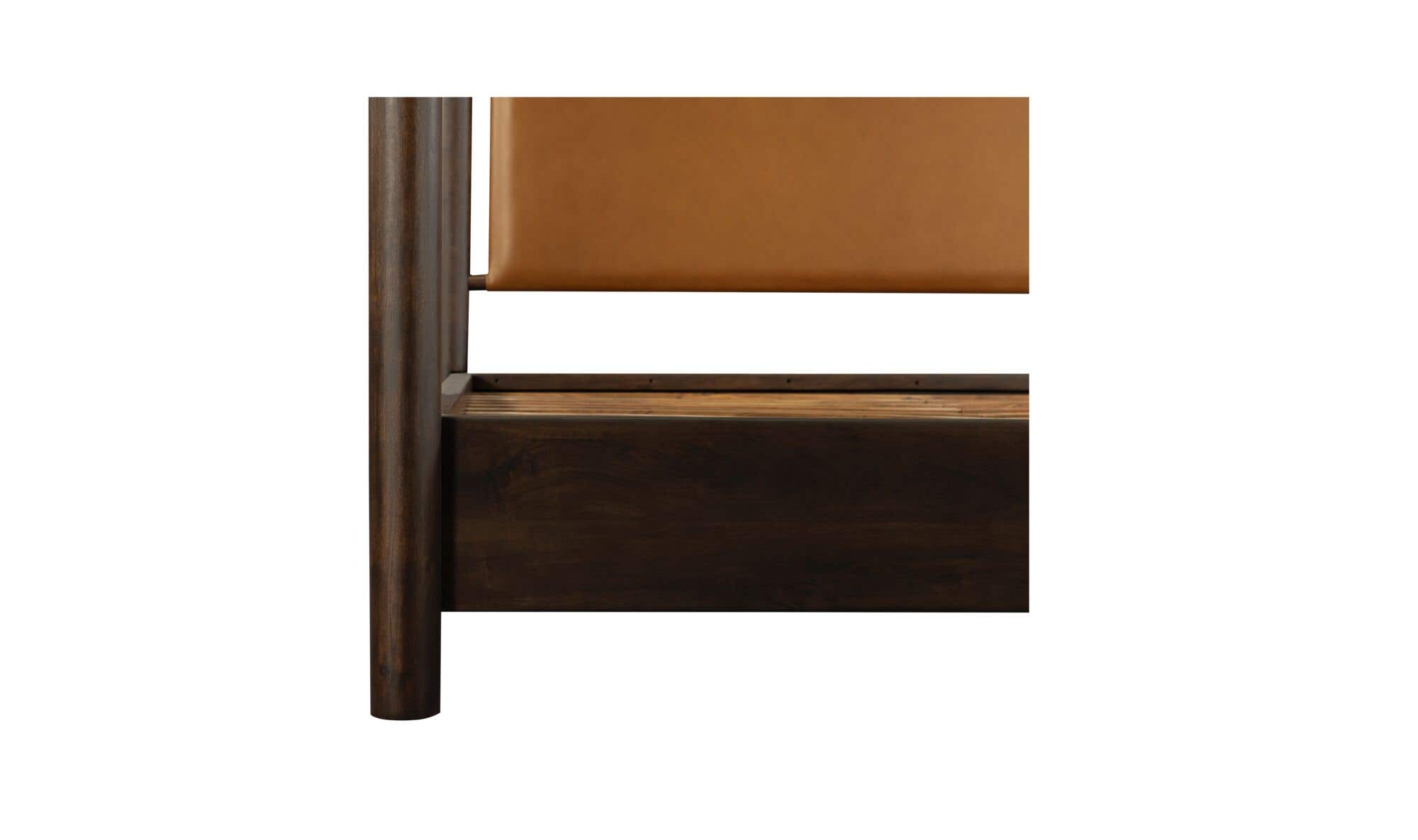 Moes Devin Bed King Brown LX-1098