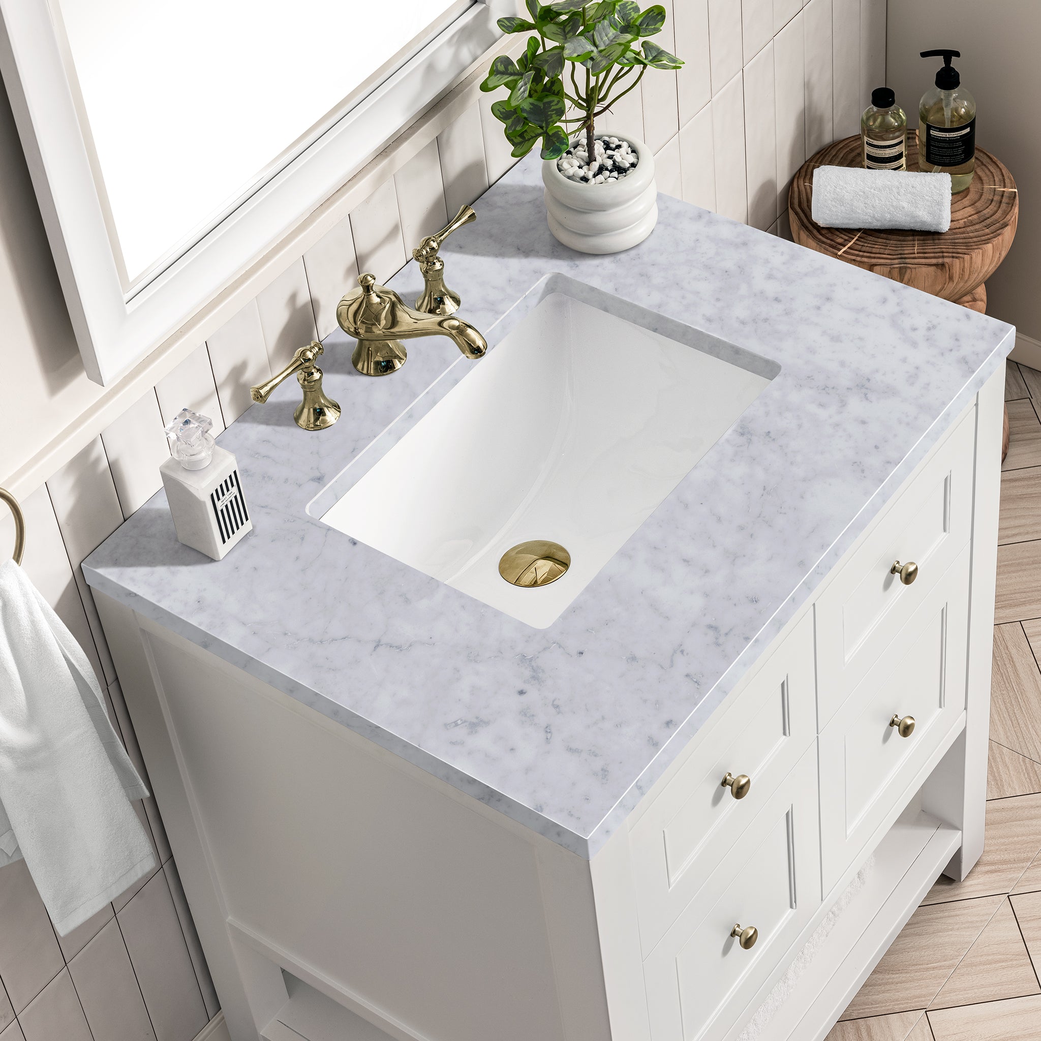 James Martin Breckenridge 30" Single Vanity in Bright White with 3cm Countertop
