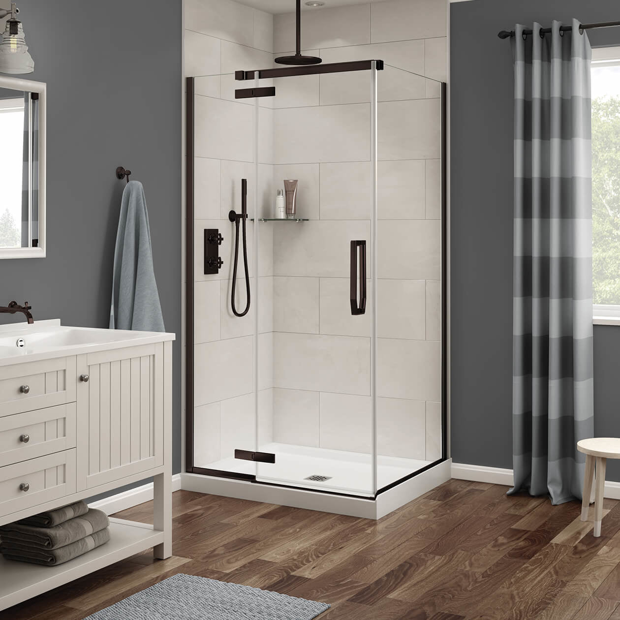 Maax Link Rectangular 42 x 34 x 75 in. 8mm Pivot Shower Door for Corner Installation with Clear glass