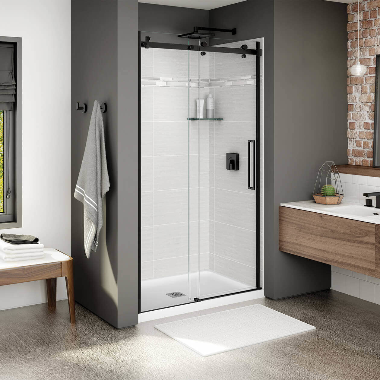 Maax Halo 44 ½-47 x 78 ¾ in. 8mm Sliding Shower Door for Alcove Installation with Clear glass