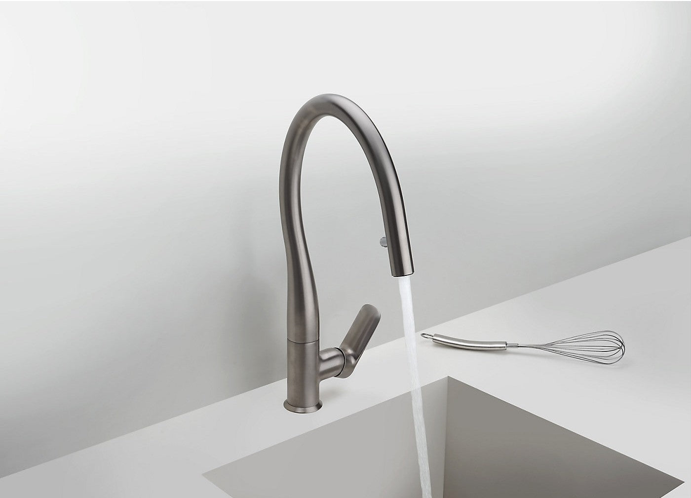 Fortis RK59100BN Kitchen Faucets Pulldown