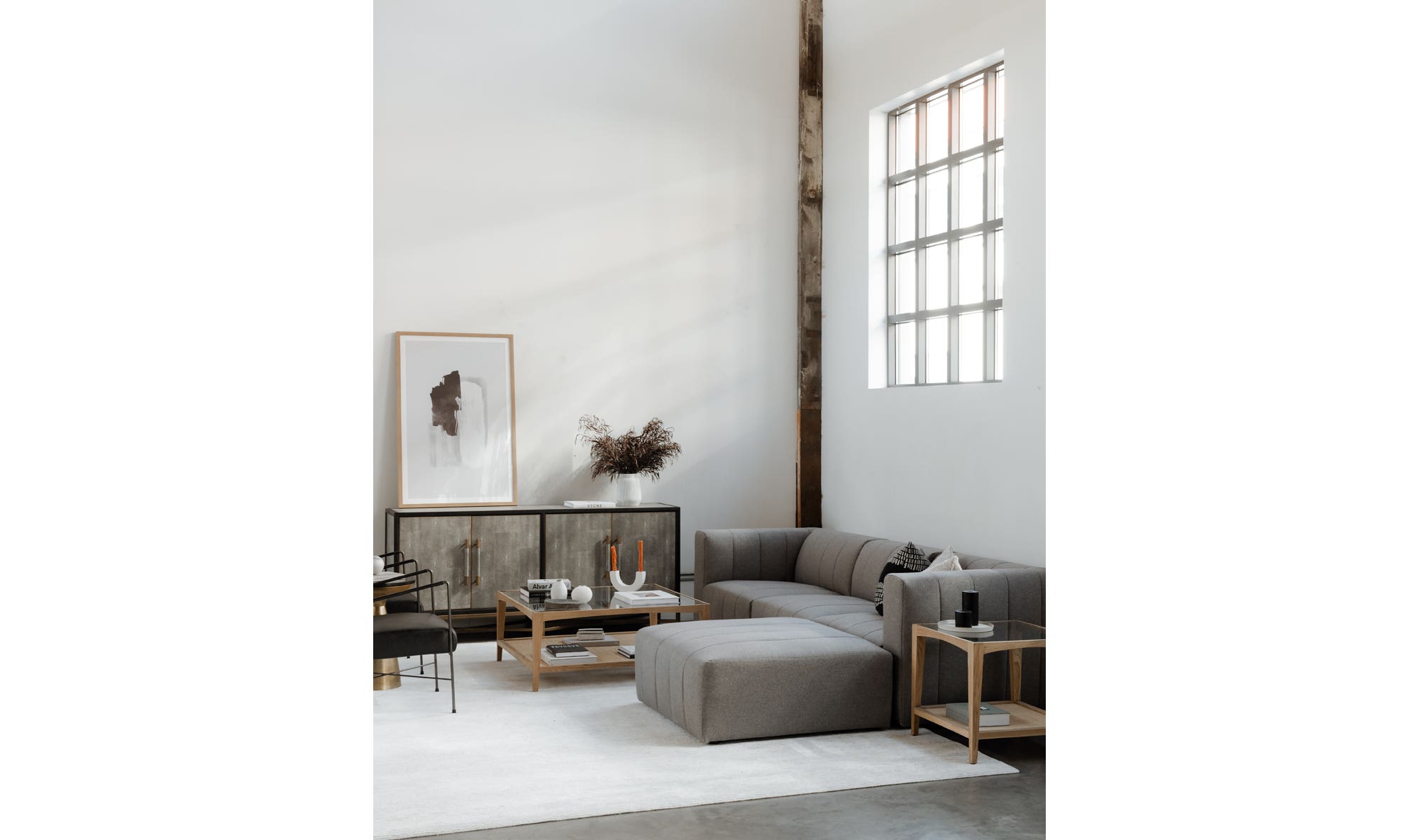 Moes Lyric Corner Chair Grey MT-1025