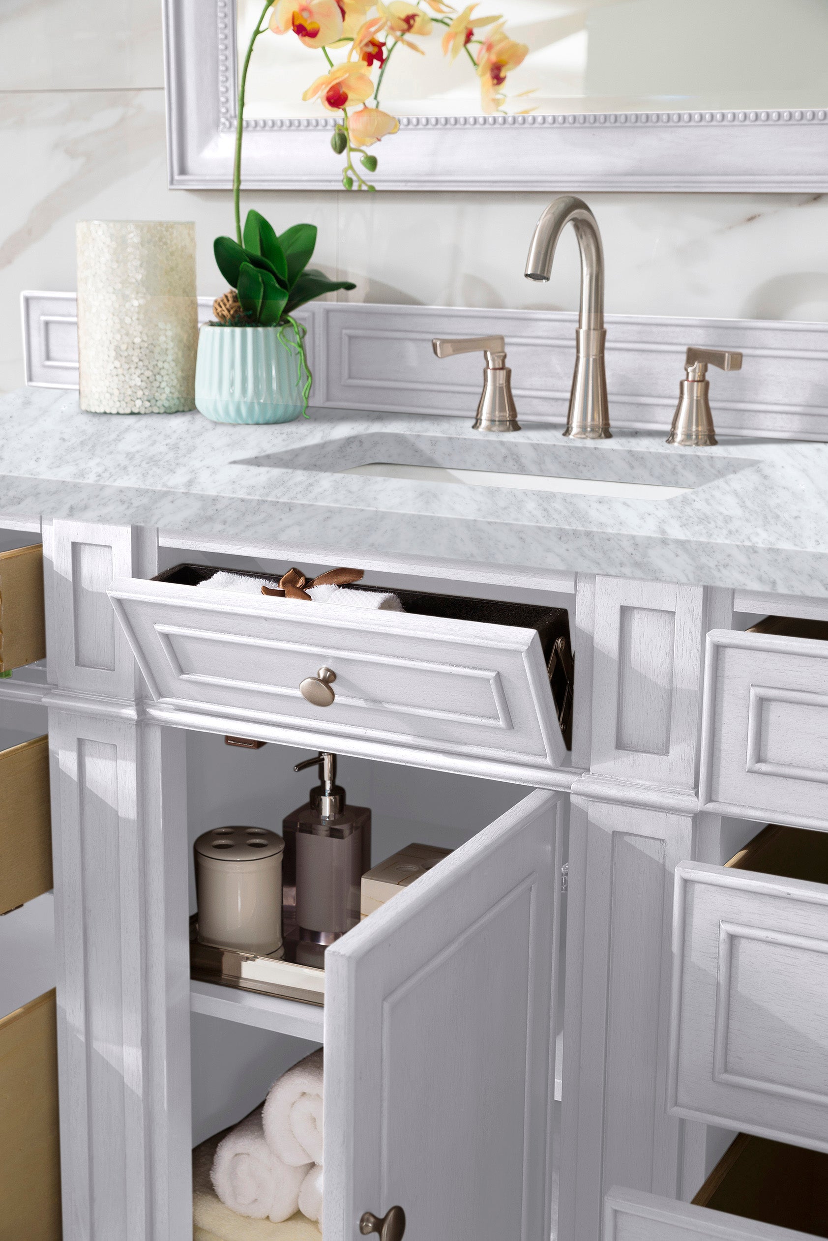 James Martin Bristol 60" Single Vanity in Bright White with 3cm Countertop