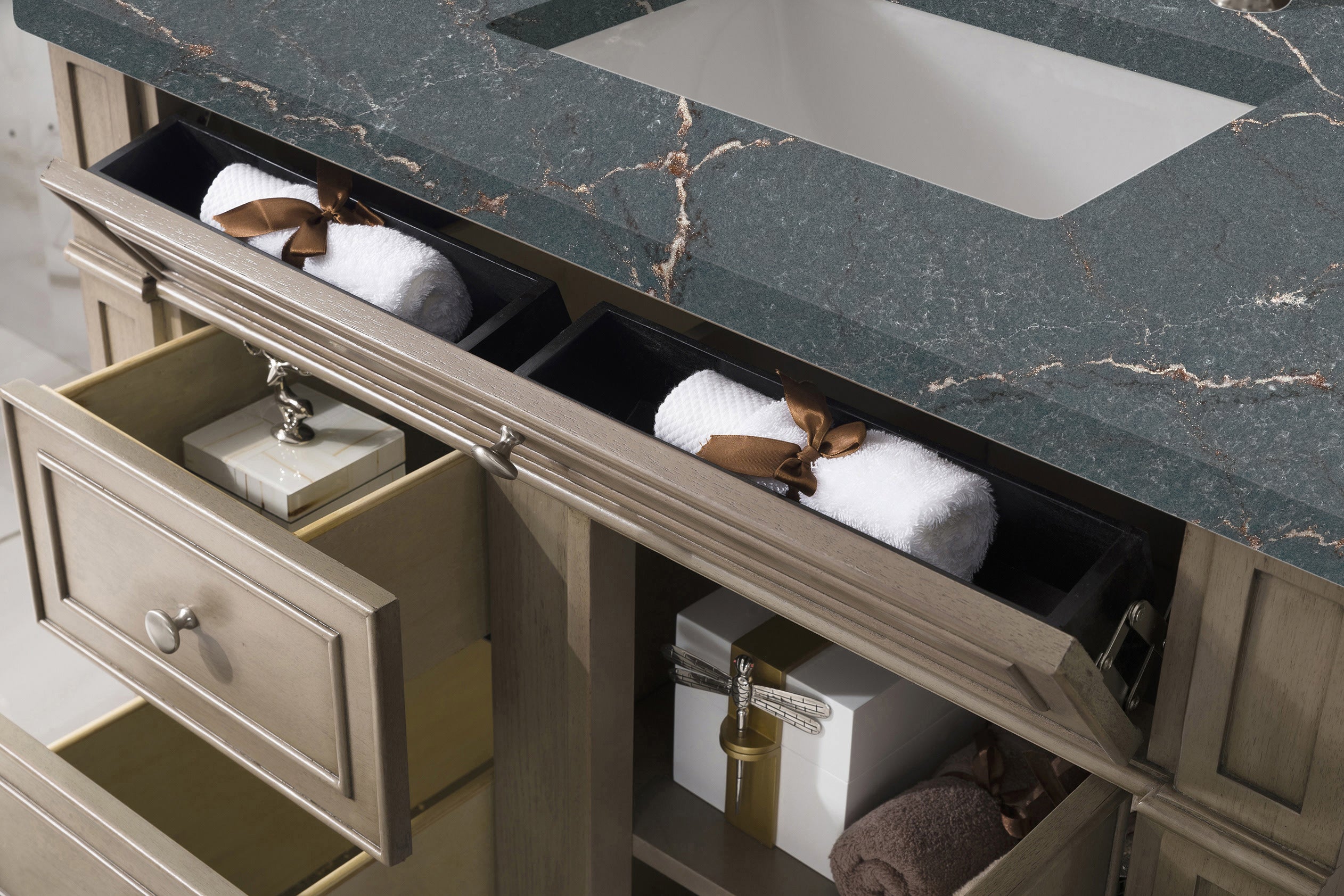 James Martin Bristol 36" Single Vanity in Whitewashed Walnut with 3cm Countertop