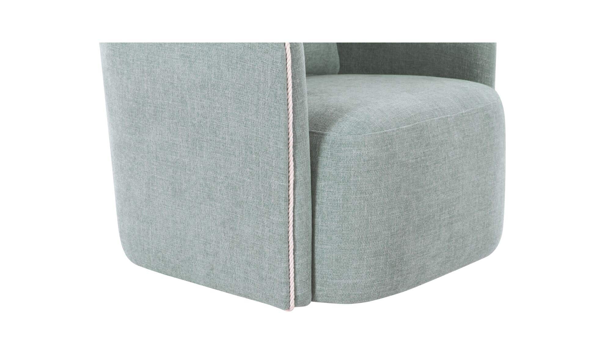Moes Cecil Accent Chair OA-1114