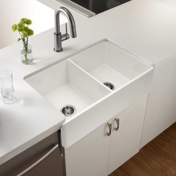 Houzer Platus 33" Fireclay Apron Front Farmhouse 50/50 Double Bowl Kitchen Sink