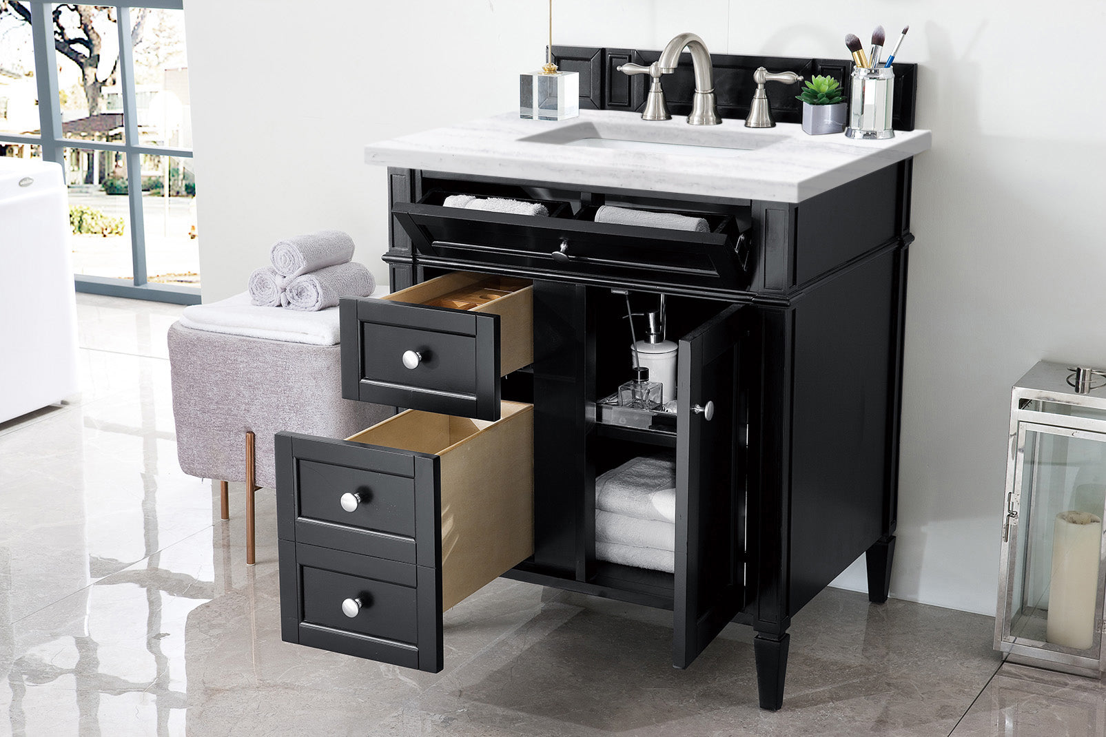 James Martin Brittany 30" Single Vanity in Black Onyx with 3cm Countertop
