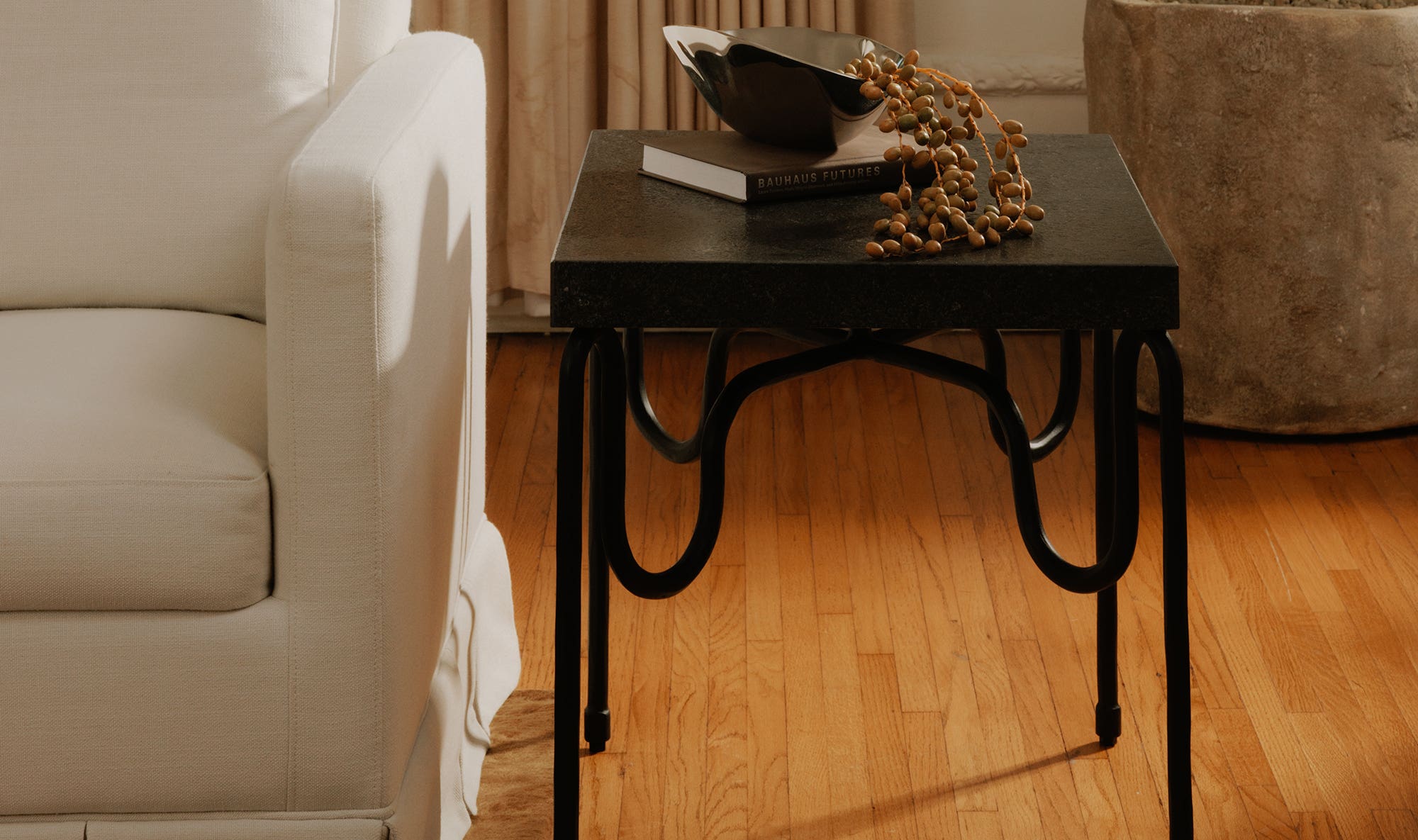 Moes Getty Side Table Black Granite QJ-1025