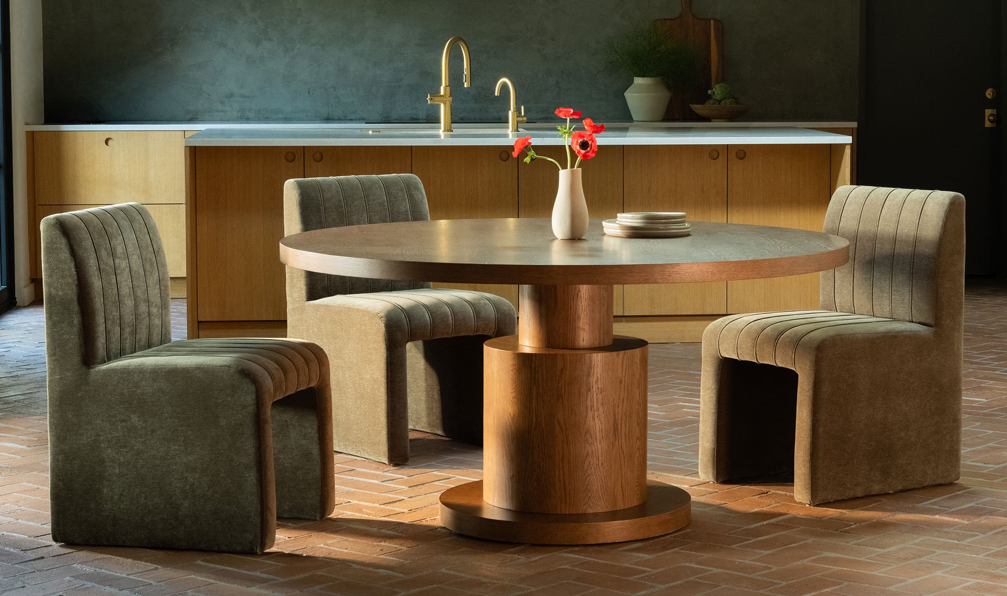Moes Clayton Dining Table Brown QO-1022
