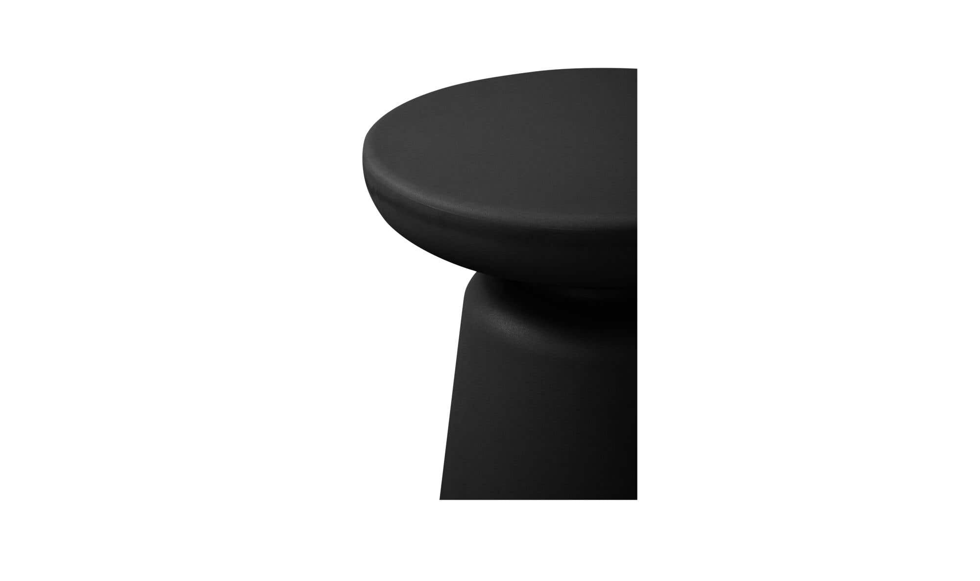 Moes Ruth Outdoor Side Table QX-1019