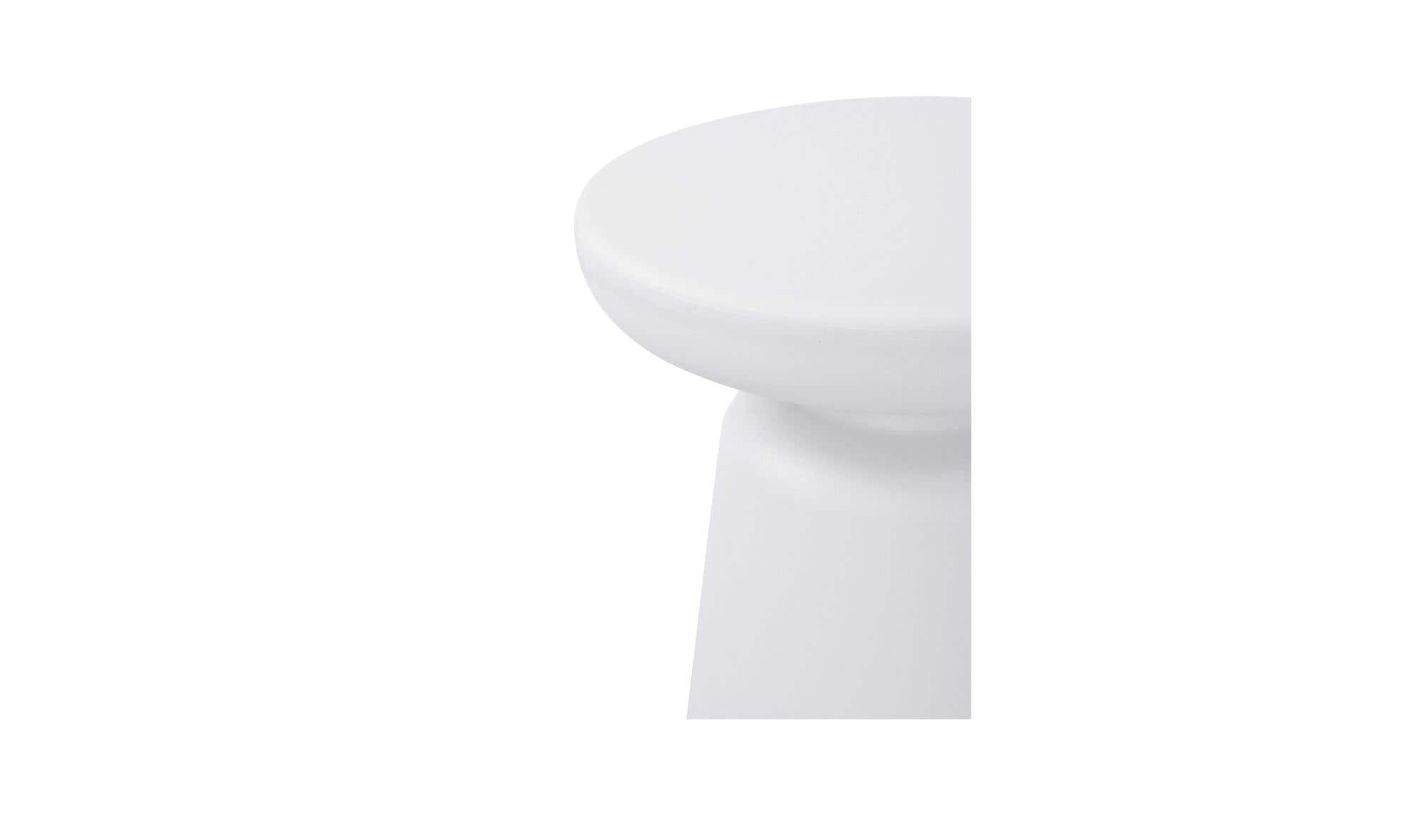 Moes Ruth Outdoor Side Table QX-1019