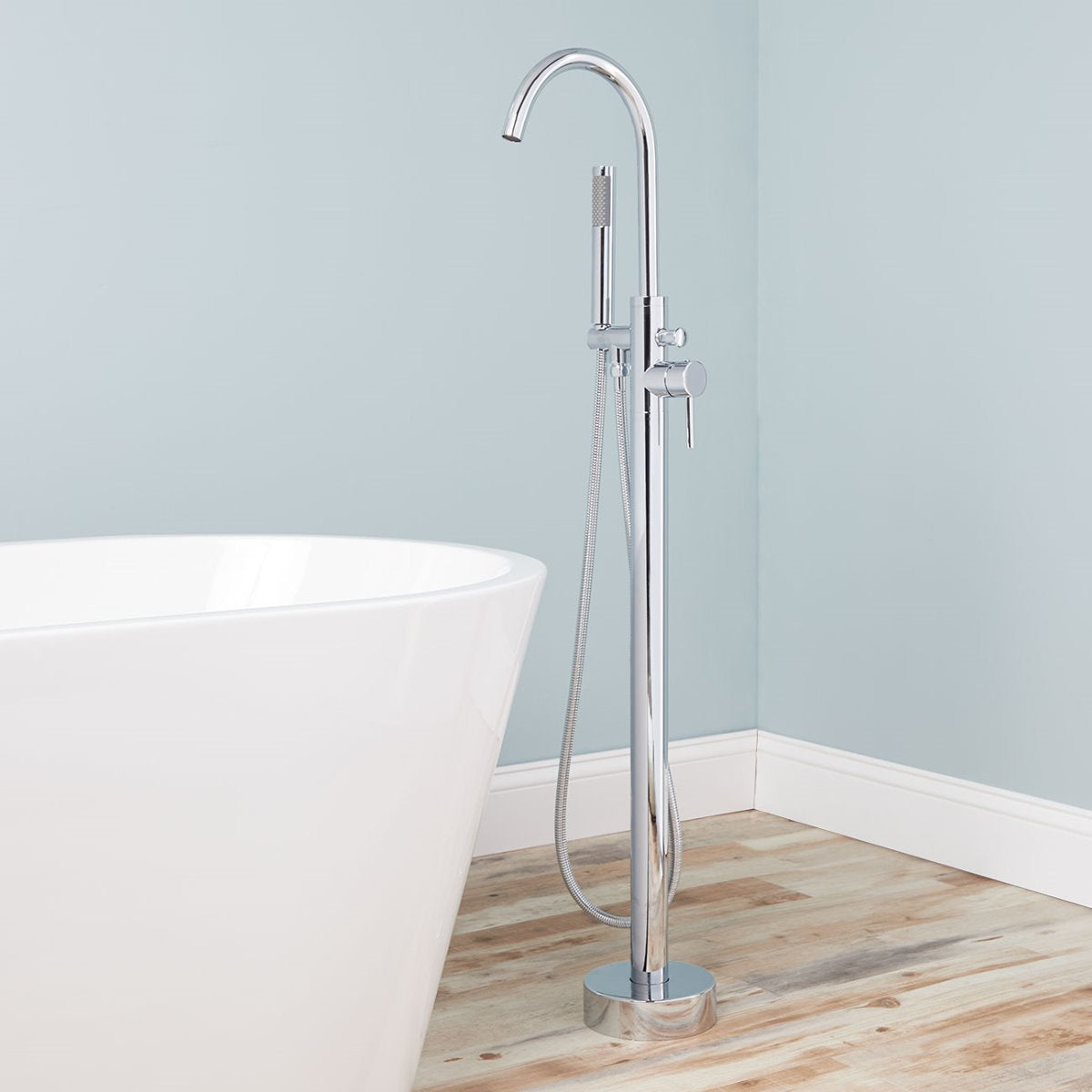MAIDSTONE Contemporary Freestanding Bathtub Faucet