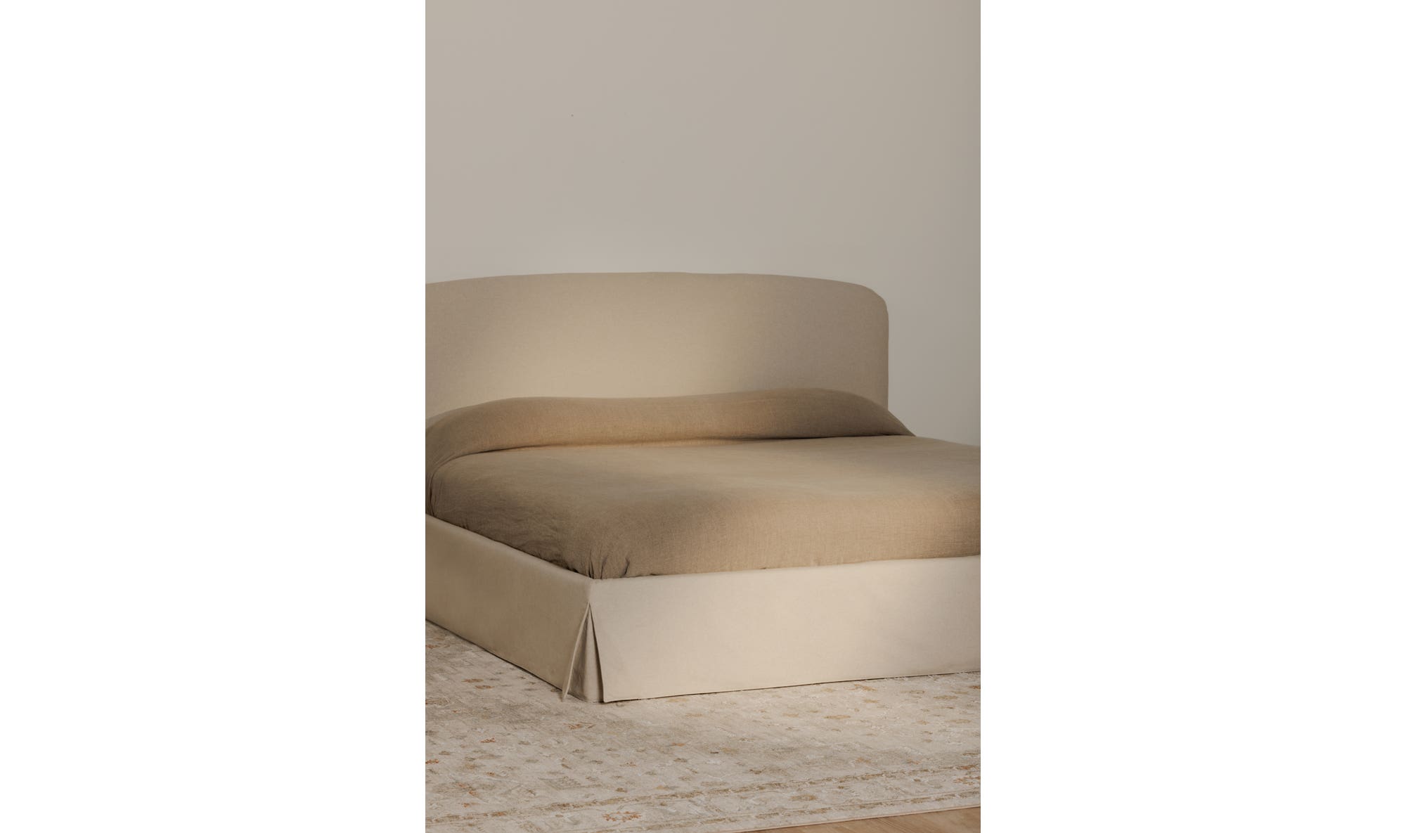 Moes Joan Queen Storage Bed RN-1150