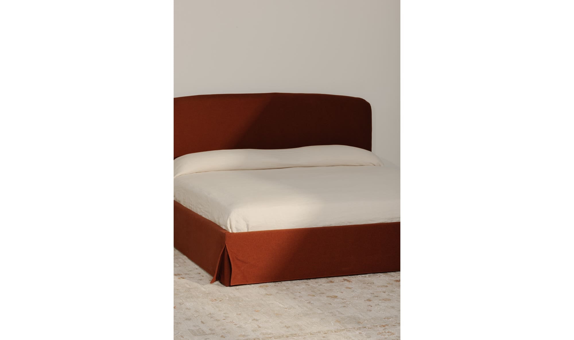 Moes Joan King Storage Bed RN-1151