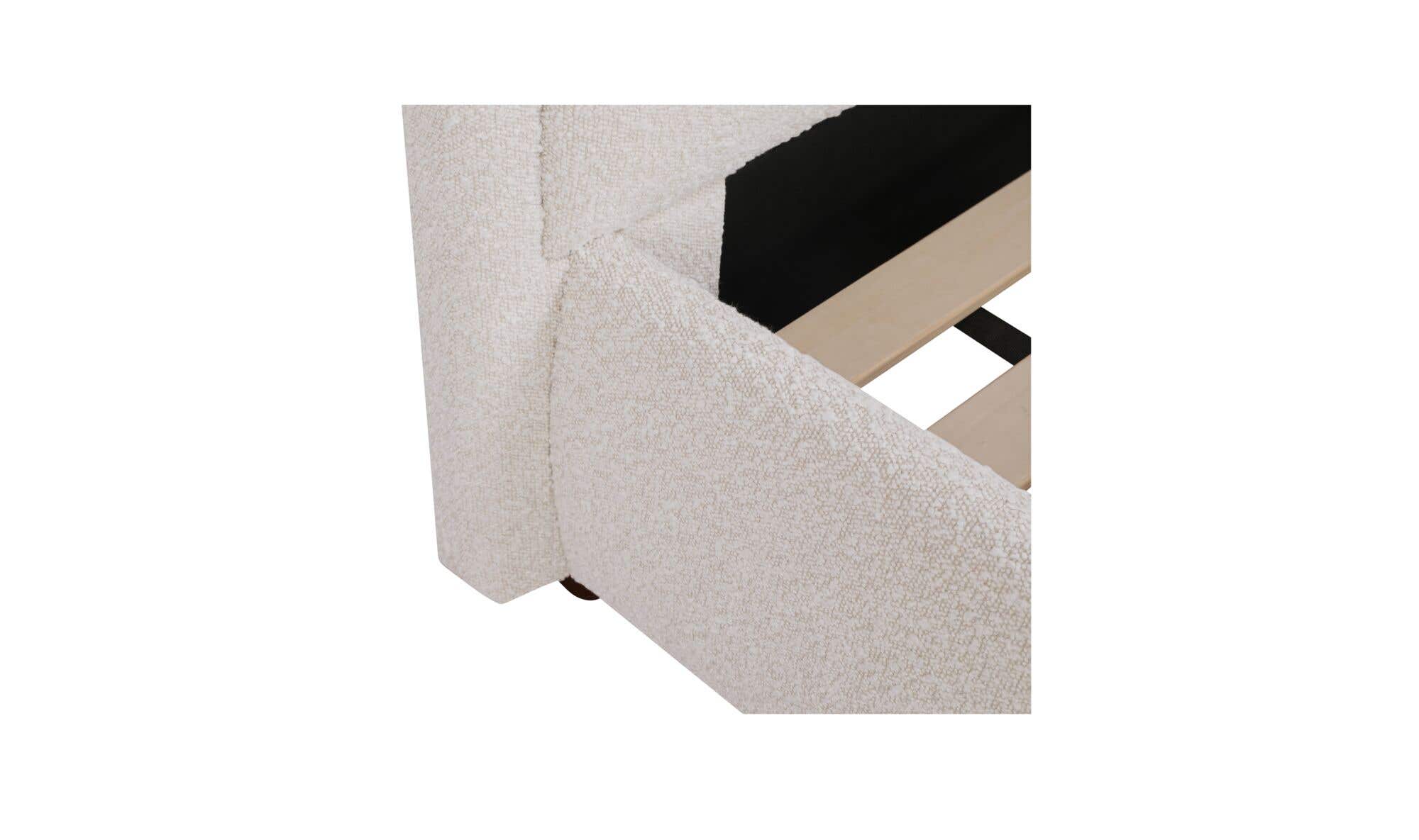 Moes Colin Twin Bed RN-1164