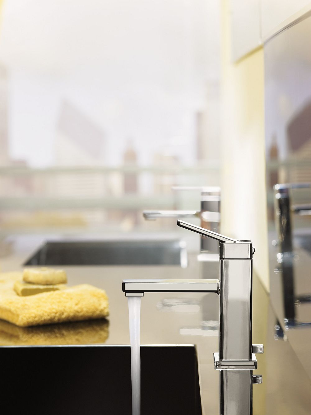 90 Degree One-handle Bathroom Sink Faucet