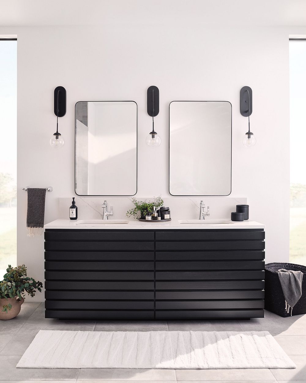 Flara One-handle Bathroom Sink Faucet