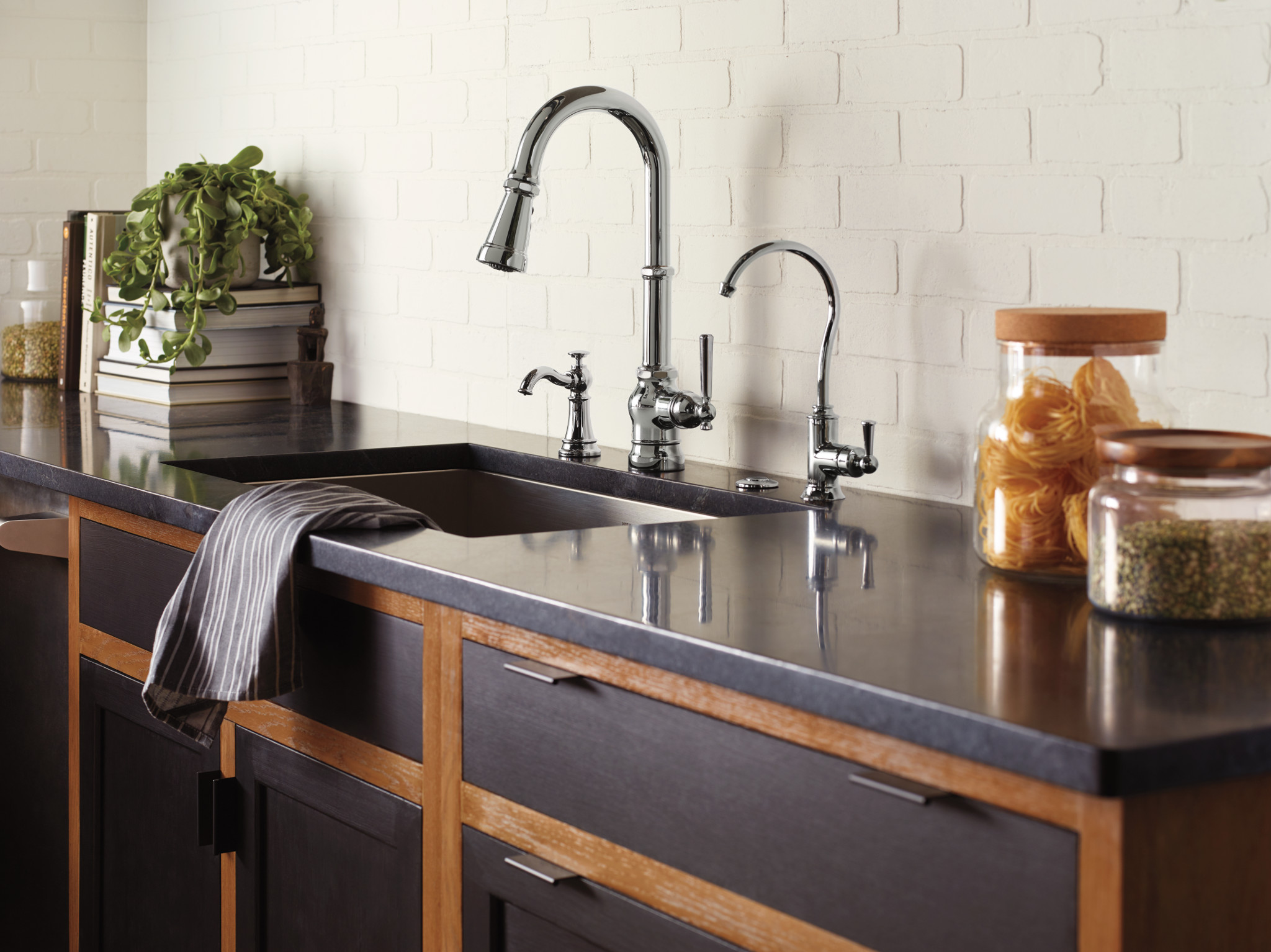 Moen S72003 Paterson One-Handle High Arc Pulldown Kitchen Faucet