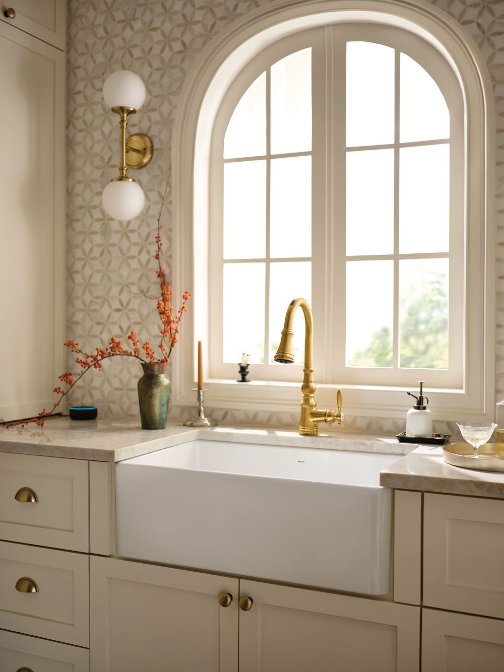 Weymouth Motion Control Smart Pulldown Touchless Kitchen Faucet