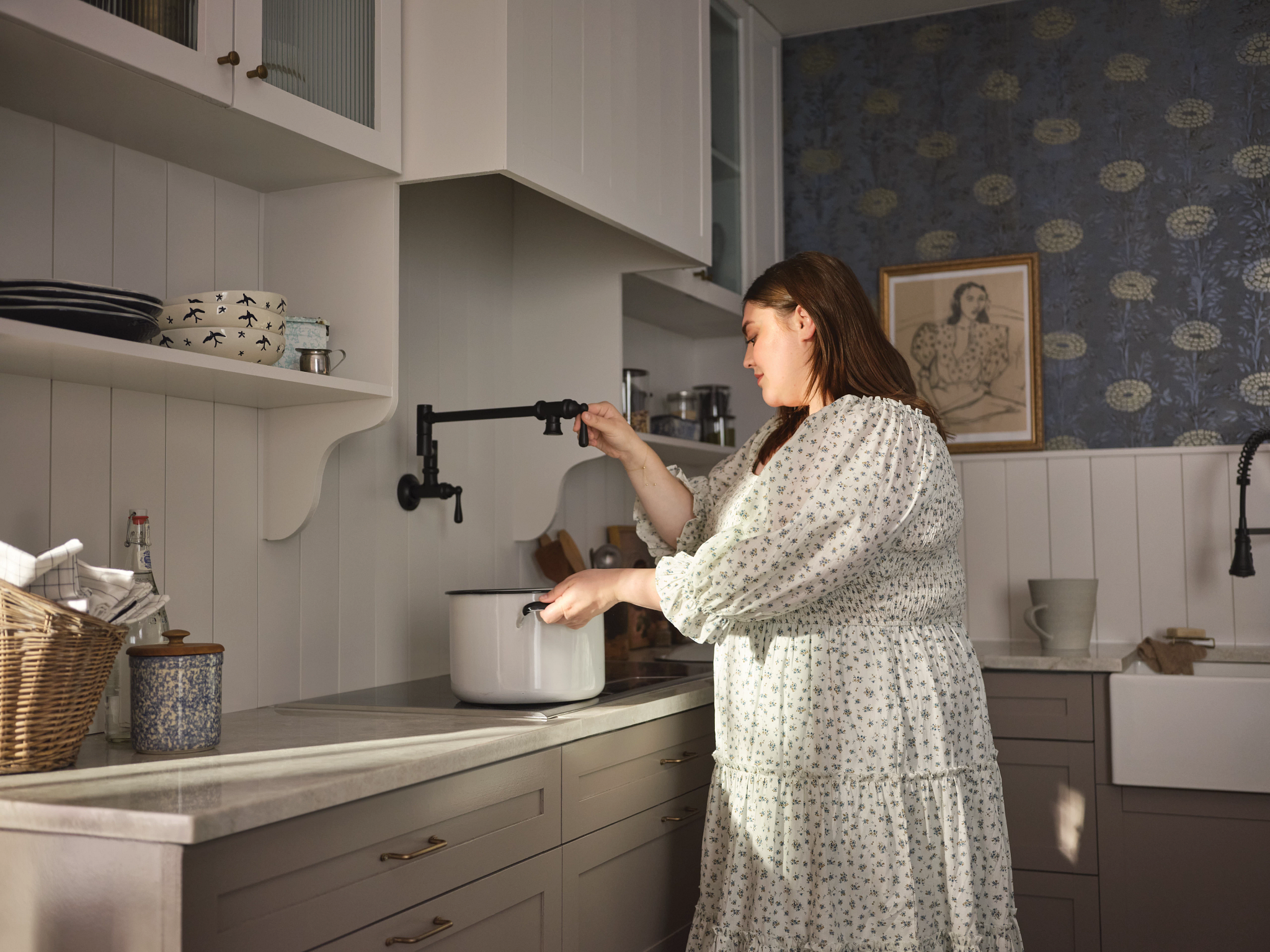 Moen S664 Traditional Wall Mount Swing Arm Pot Filler