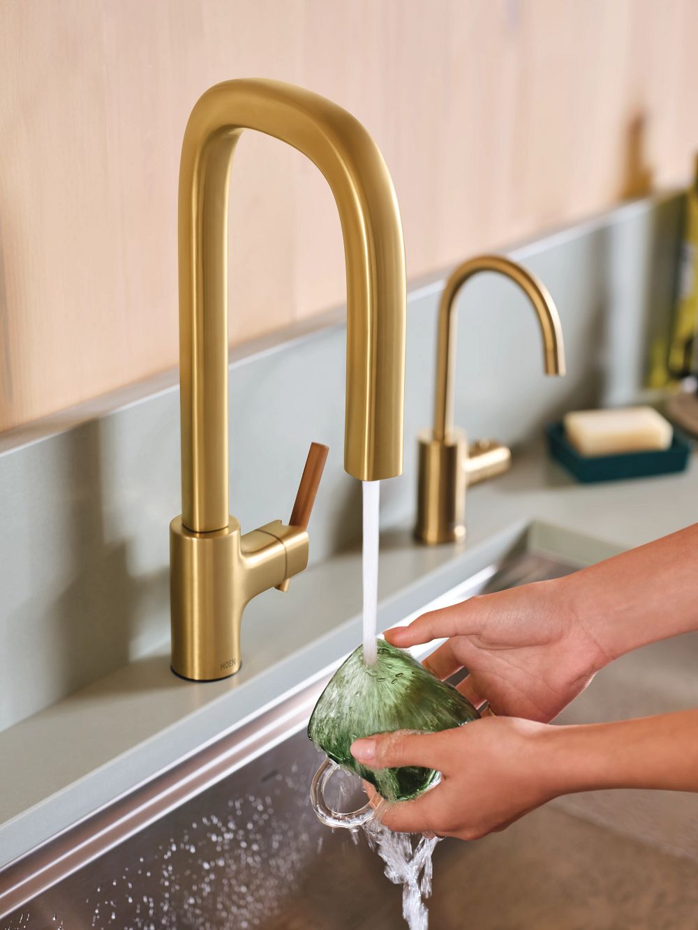 Tenon One-handle High Arc Pulldown Kitchen Faucet