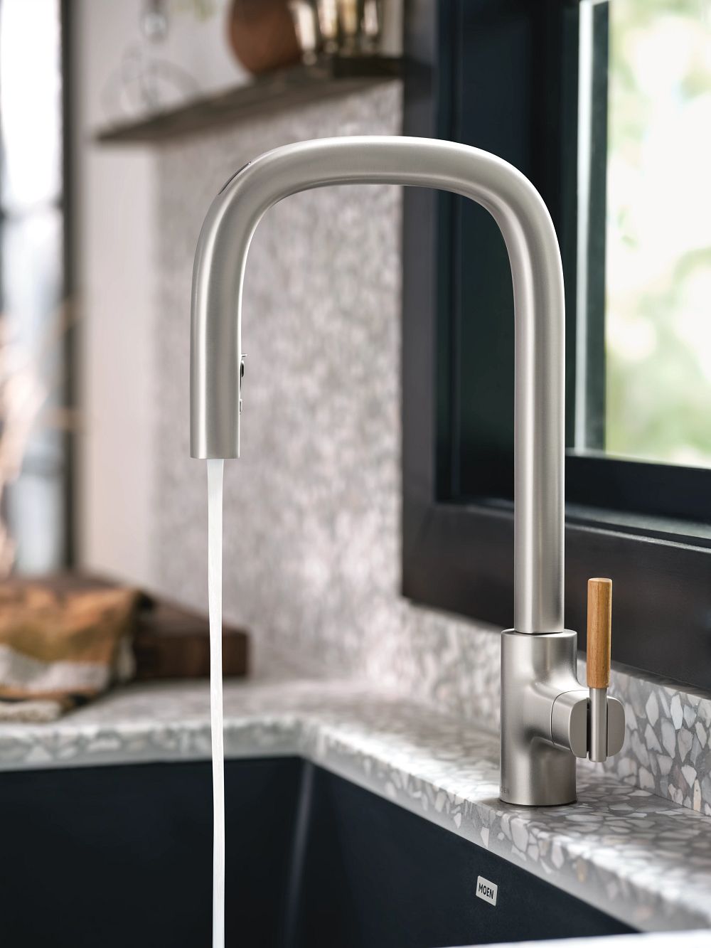 Tenon Motion Control Smart Pulldown Touchless Kitchen Faucet