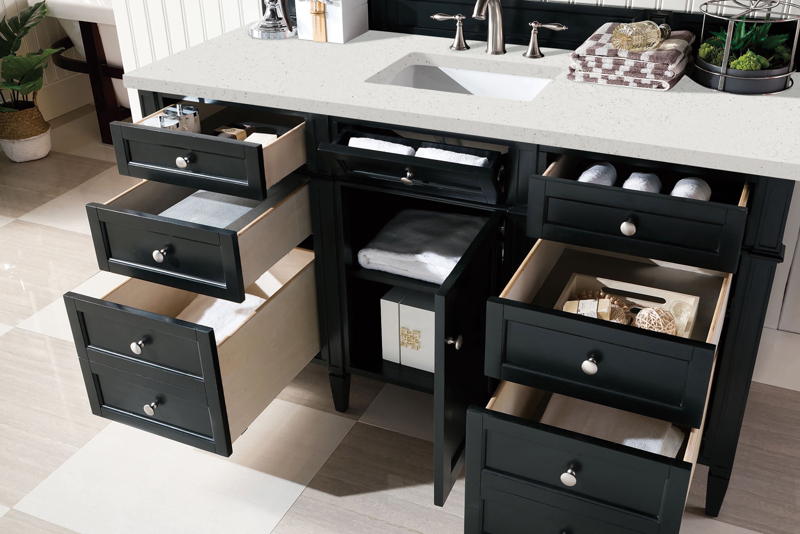 James Martin Brittany 60" Single Vanity in Black Onyx with 3cm Countertop