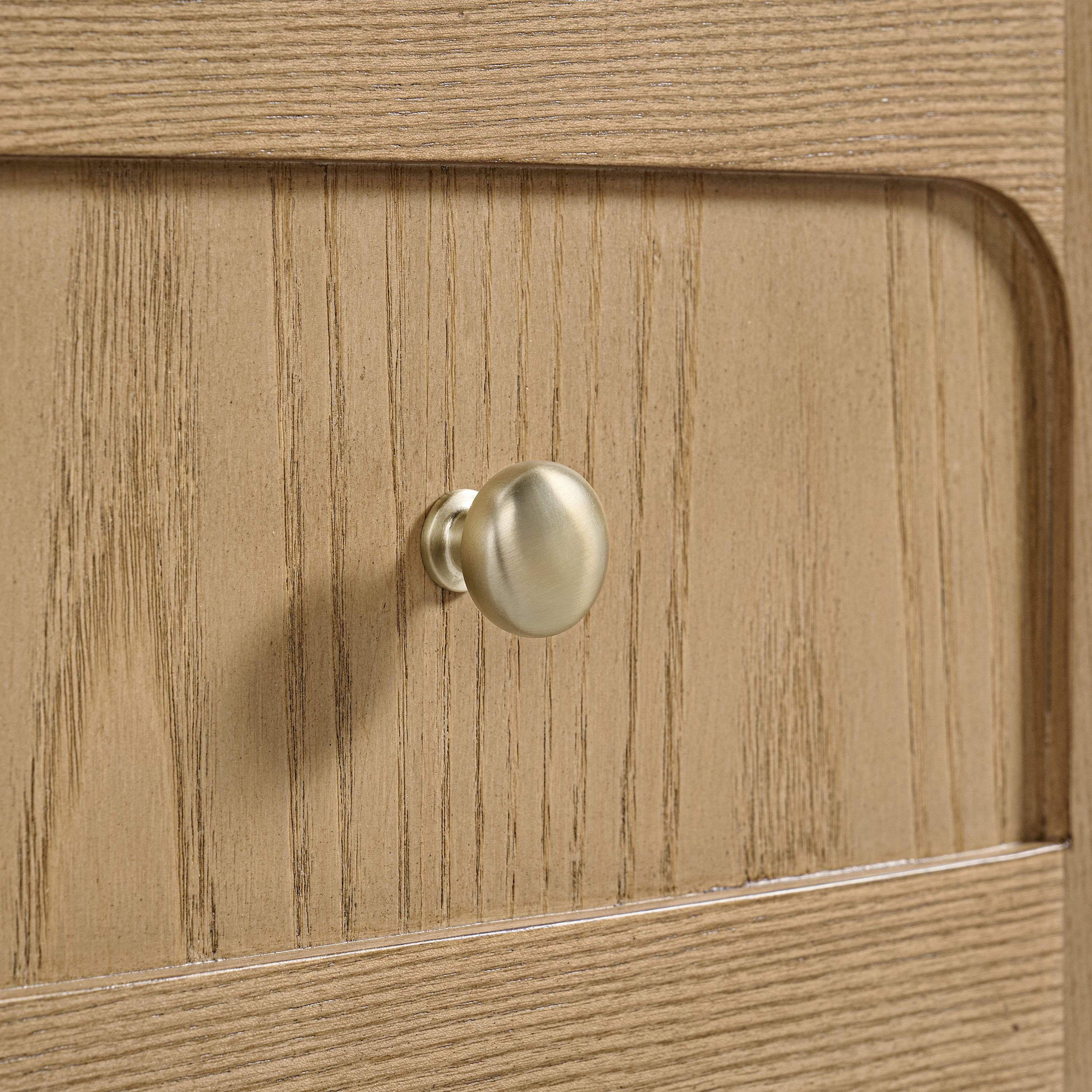 James Martin Laurent 60" Double Vanity in Light Natural Oak with 3cm Countertop and FreePower Wireless Charger