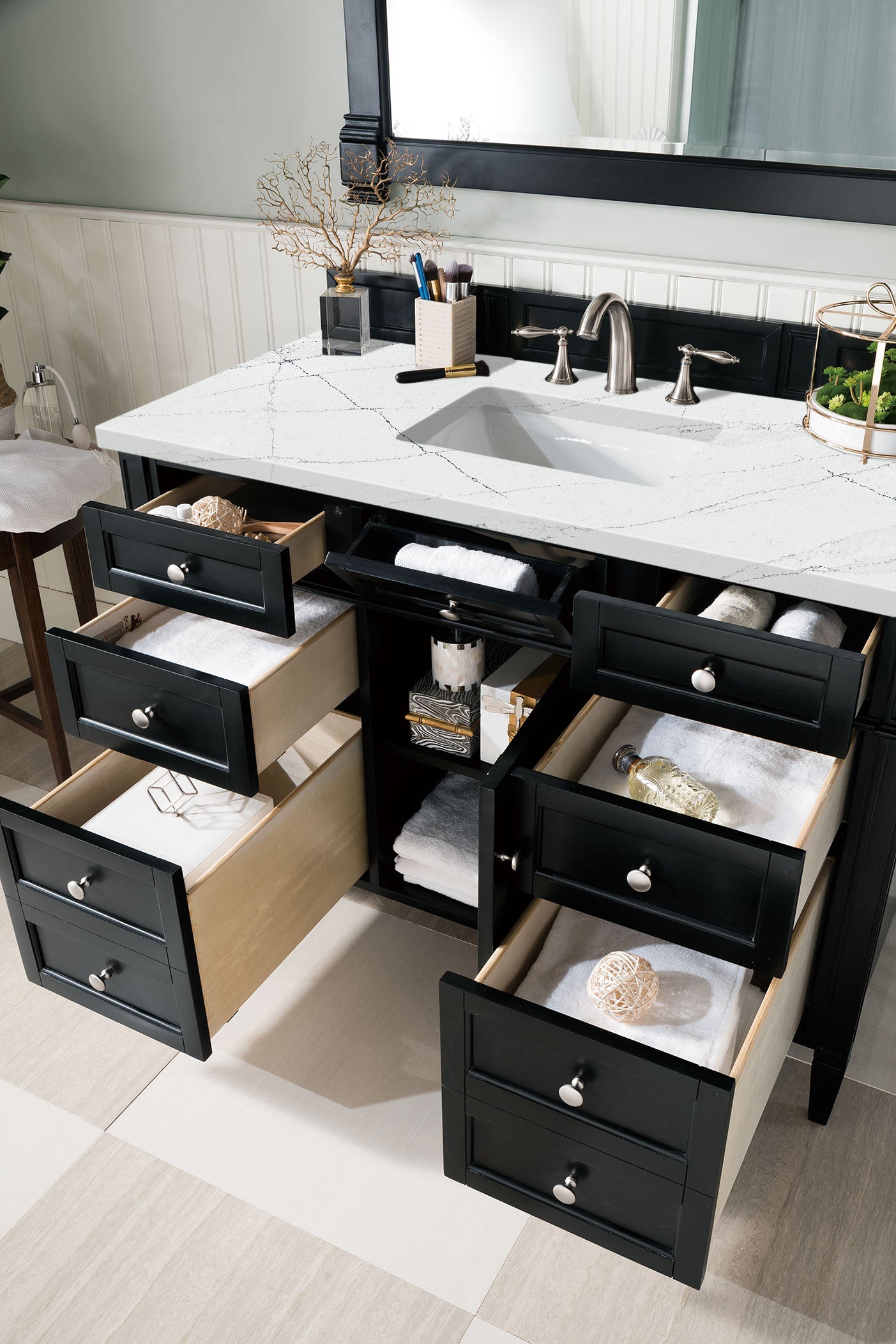 James Martin Brittany 48" Single Vanity in Black Onyx with 3cm Countertop and FreePower Wireless Charger