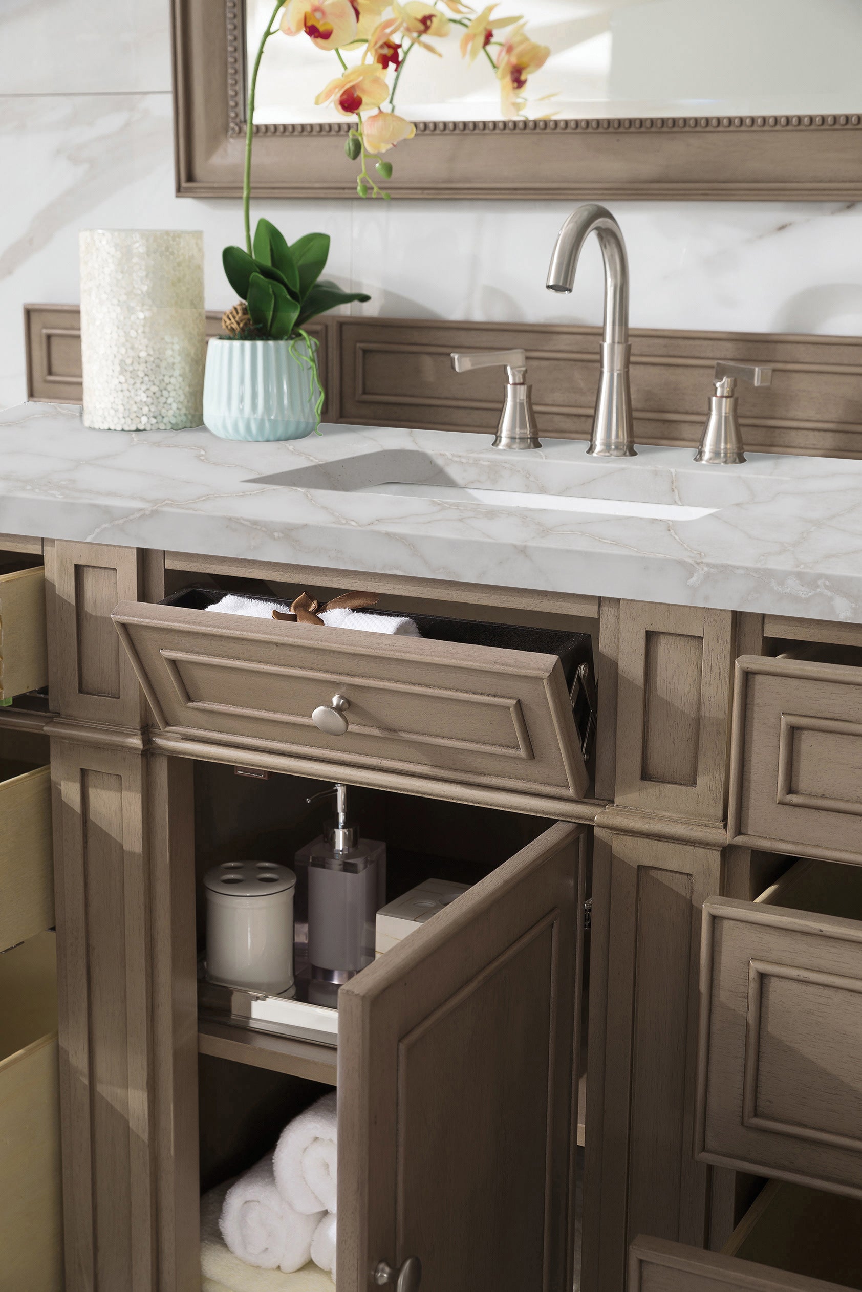 James Martin Bristol 60" Single Vanity in Whitewashed Walnut with 3cm Countertop