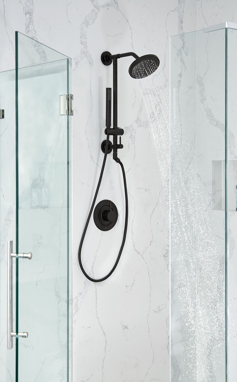 Moen One-Function 6 3/4" Diameter Spray Head Eco-Performance Rainshower