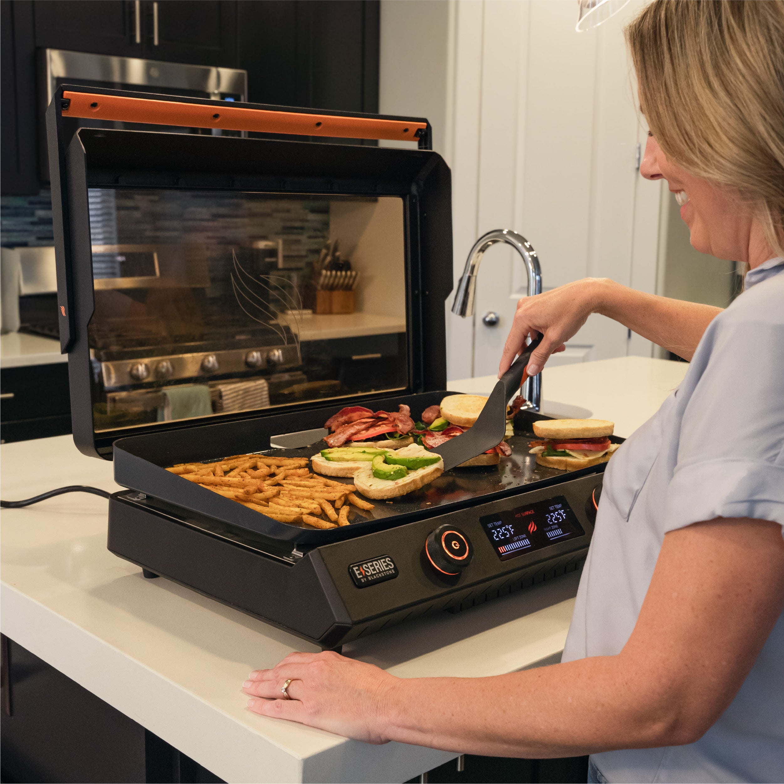 Blackstone 8001 - 22" Electric Tabletop Griddle