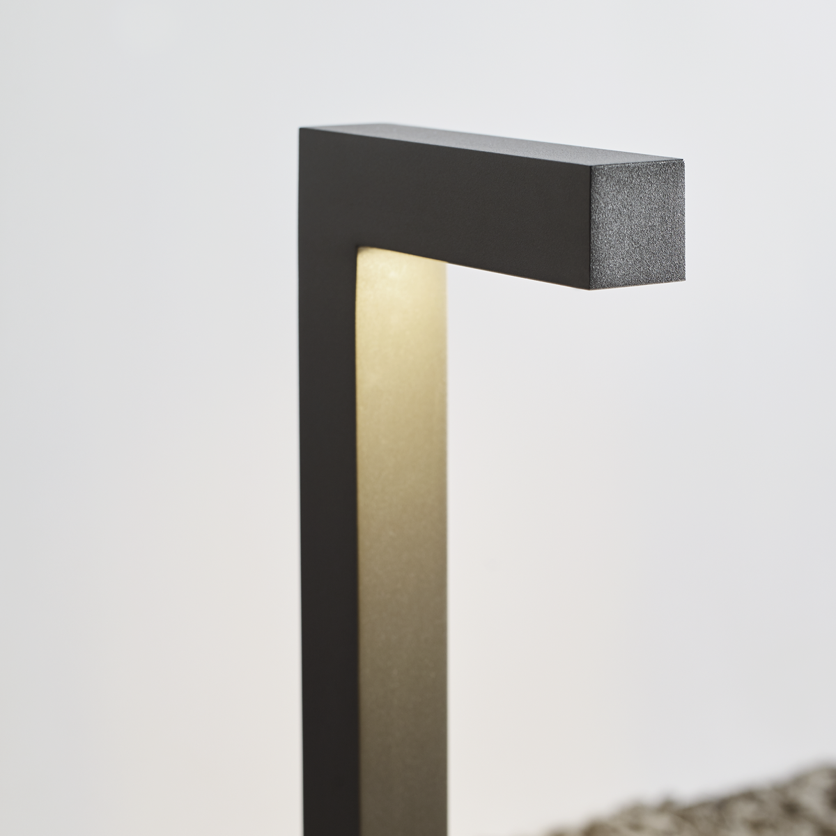 Strut Outdoor Path Light