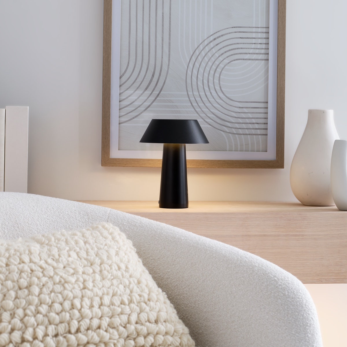 Sesa Short Accent Rechargeable Table Lamp
