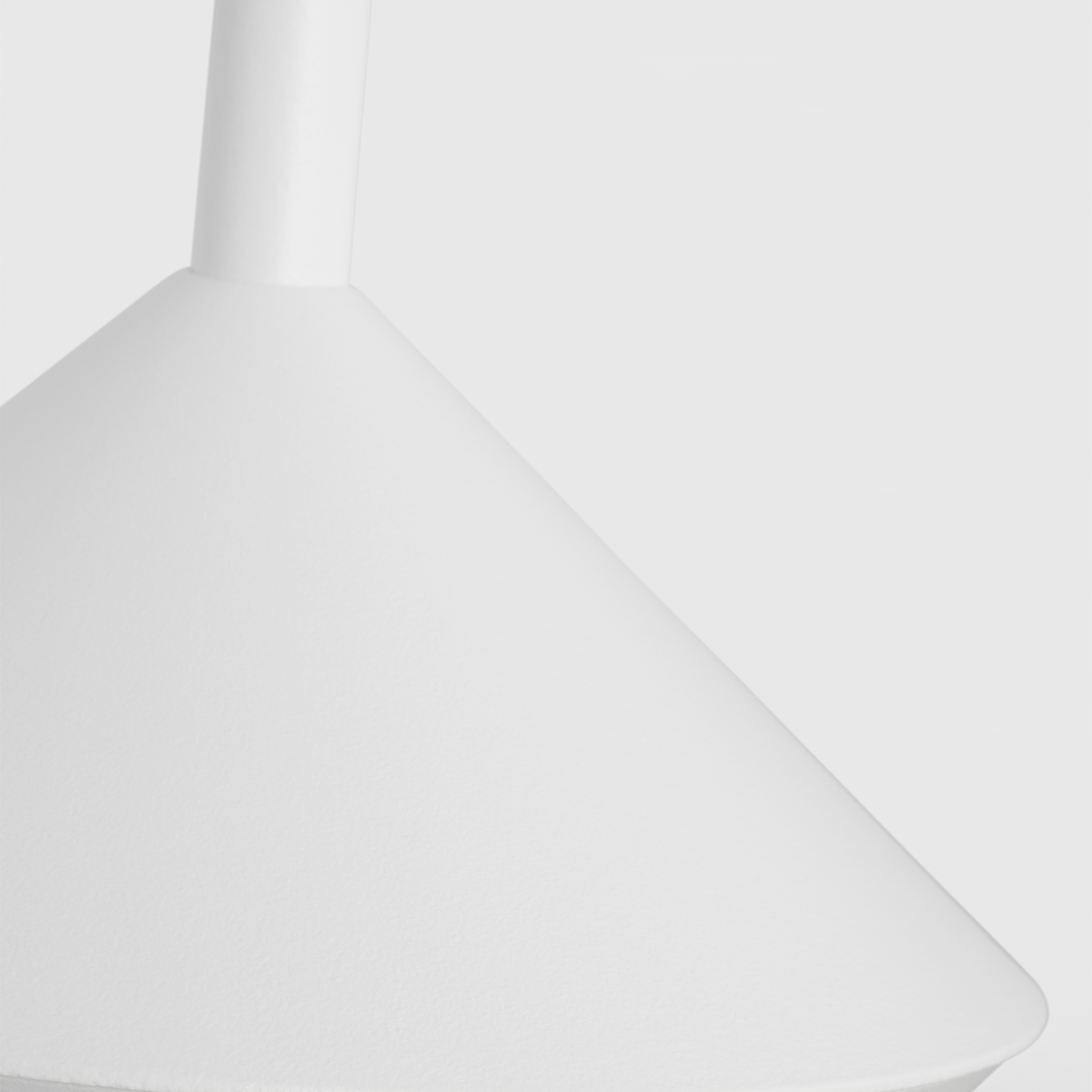 Moneta Accent Rechargeable Table Lamp