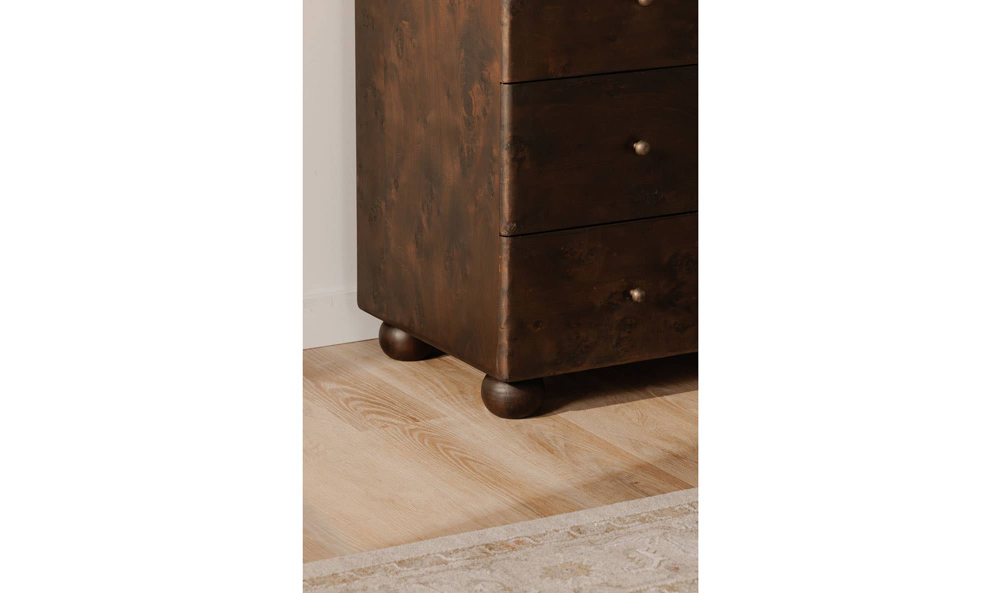 Moes York 6 Drawer Dresser VE-1127