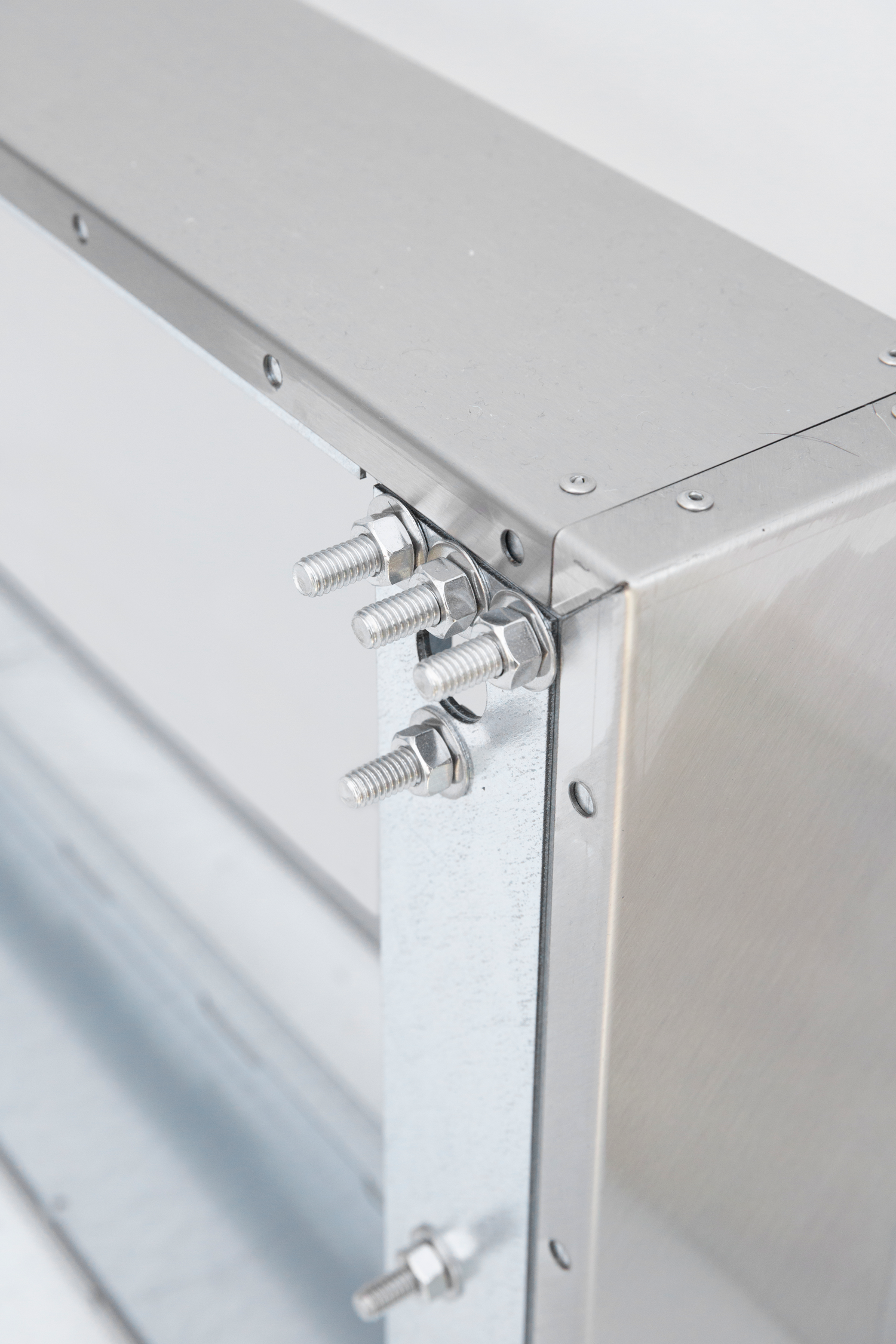 American Made Grills VH42 Vent Hood 42" Spacer Brackets 8-Inch