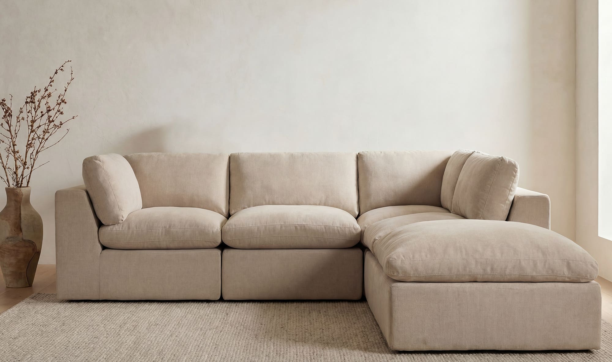 Moes Cates Dream Modular Sectional VV-1016