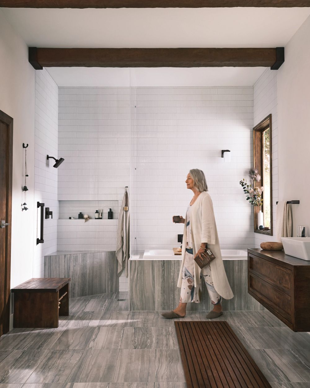 90 Degree M-CORE 3-Series Tub and Shower Trim