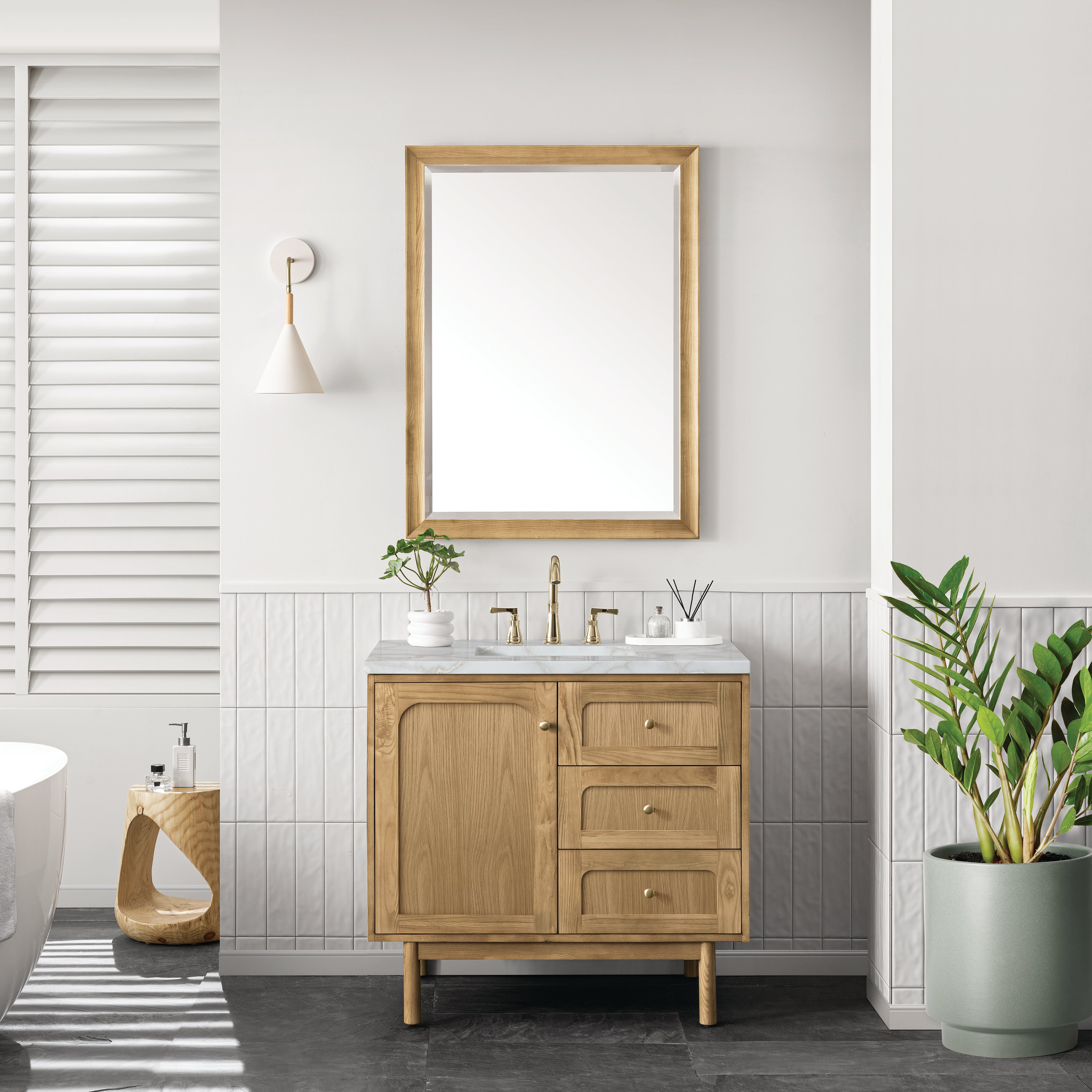 James Martin Laurent 36" Single Vanity in Light Natural Oak with 3cm Countertop