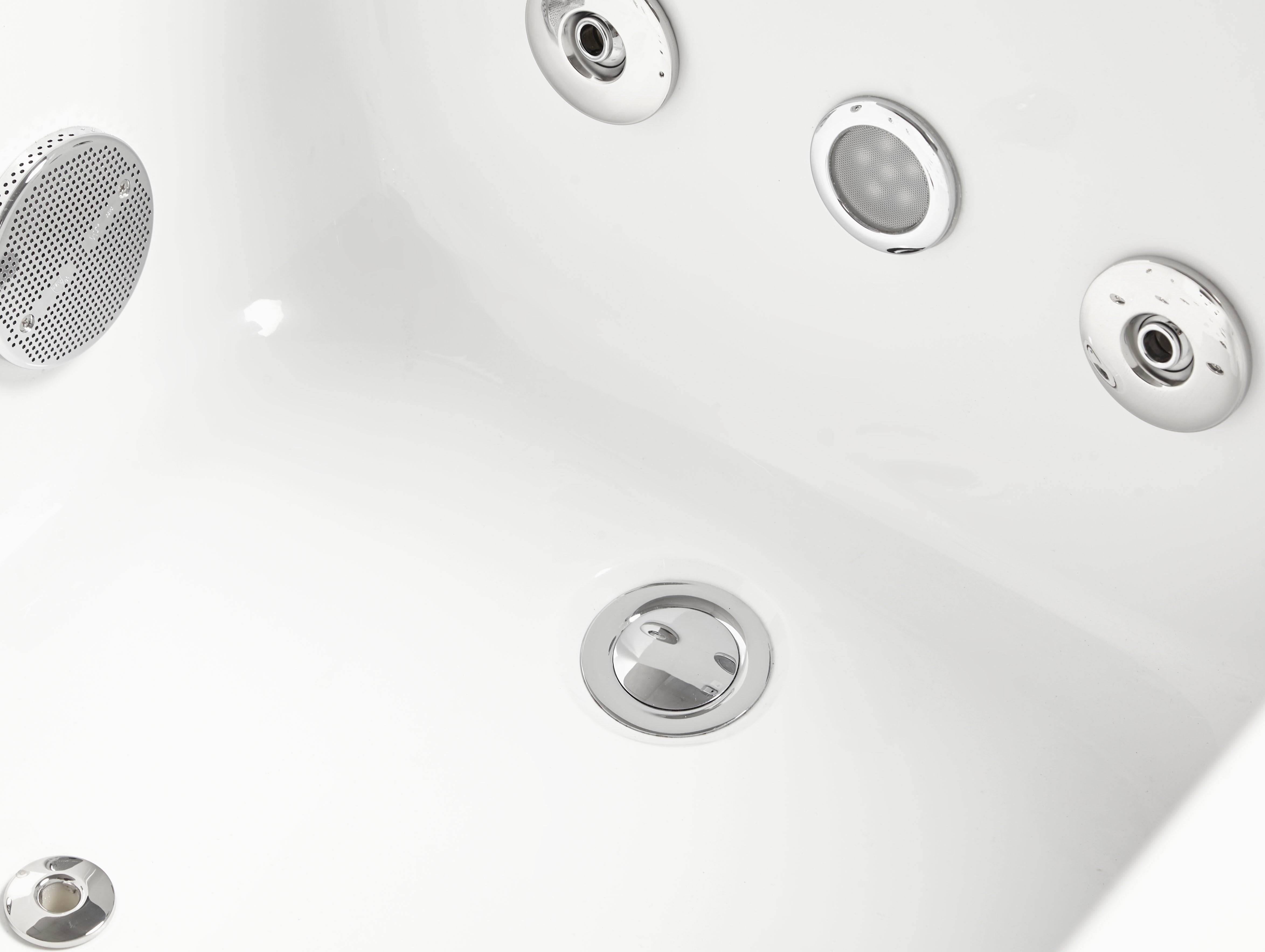 EAGO AM154ETL-R5 5 ft Acrylic White Rectangular Whirlpool Bathtub w Fixtures