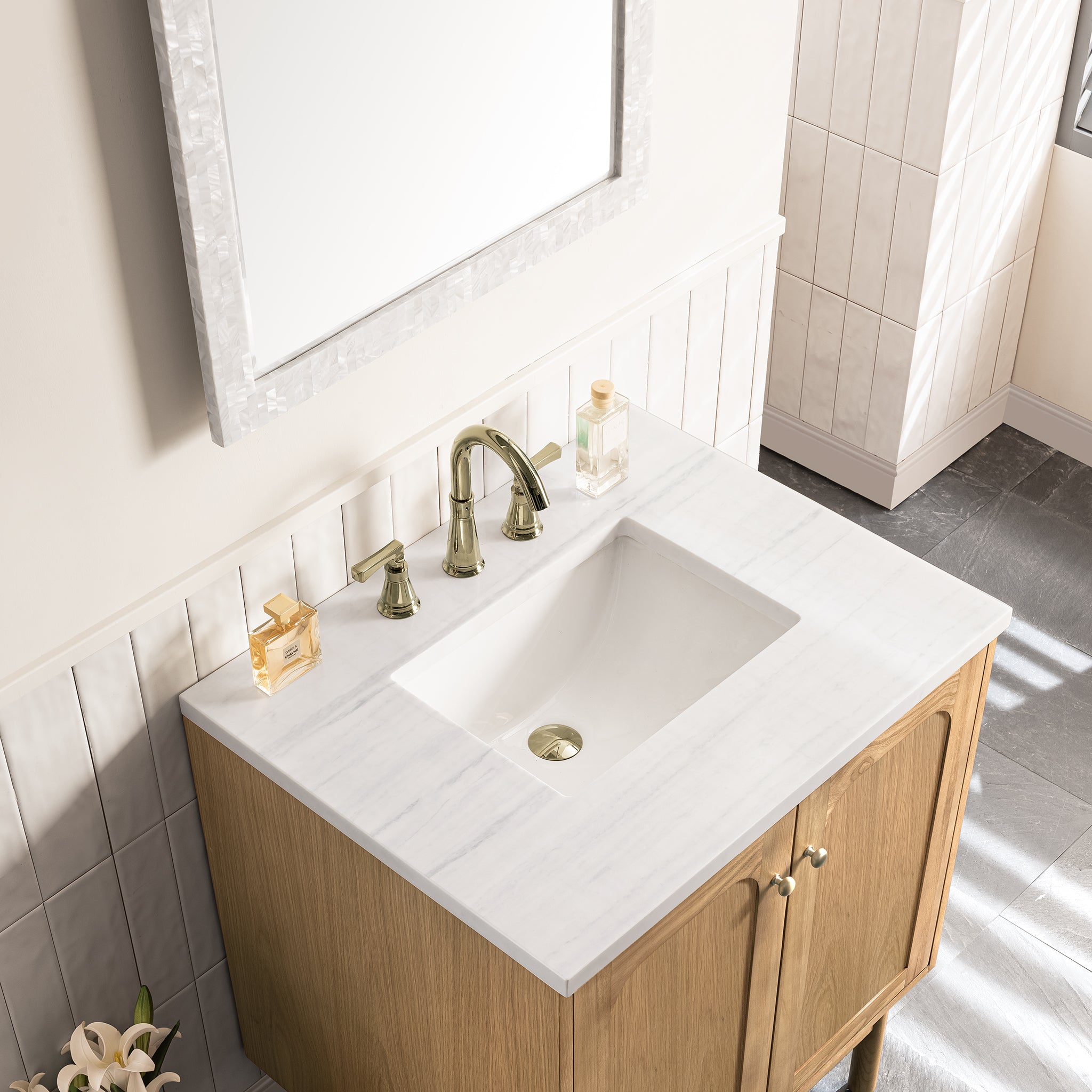 James Martin Laurent 30" Single Vanity in Light Natural Oak with 3cm Countertop
