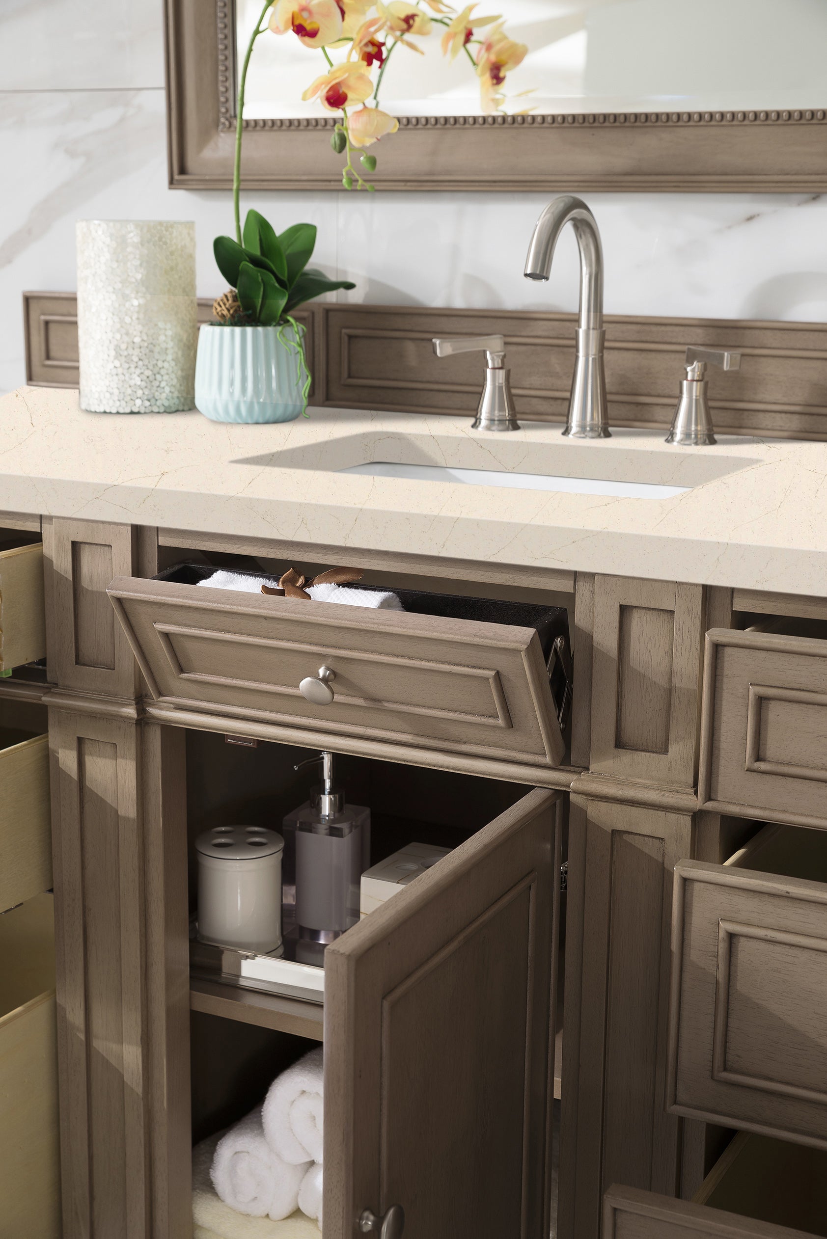 James Martin Bristol 60" Single Vanity in Whitewashed Walnut with 3cm Countertop