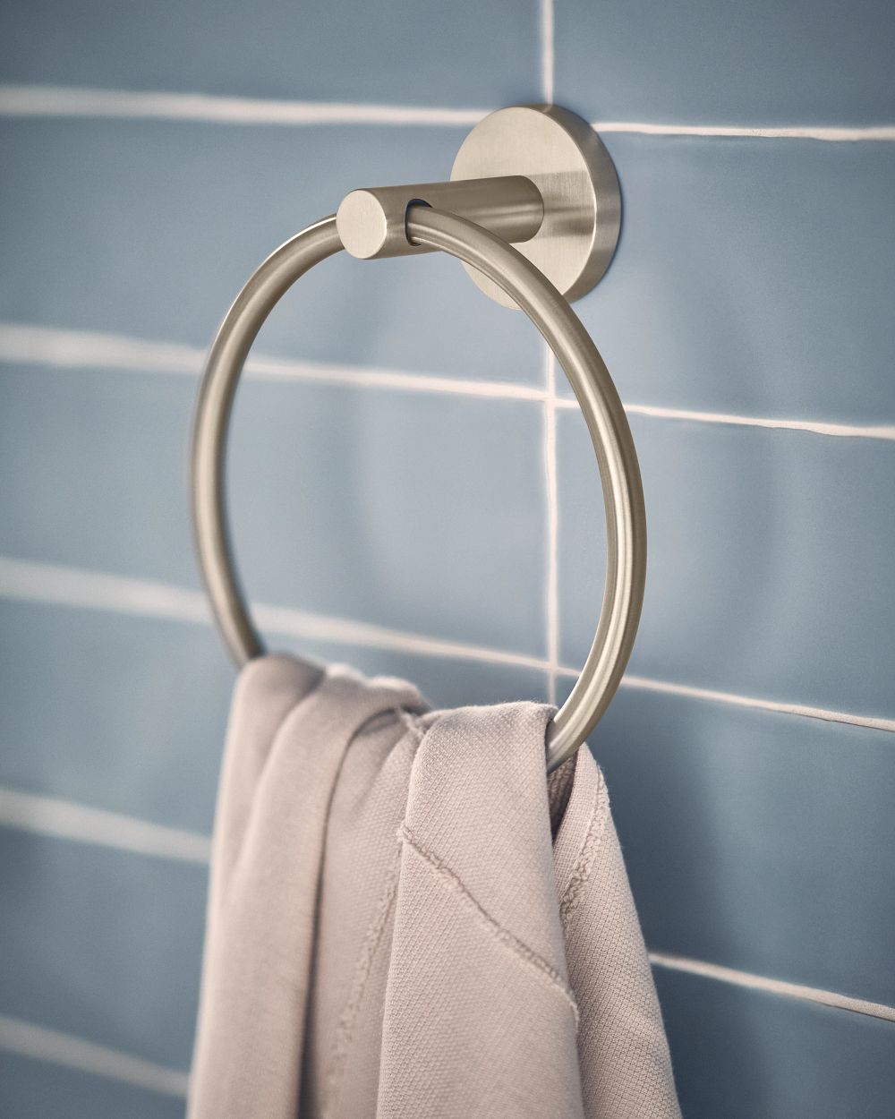 Arlys Towel Ring