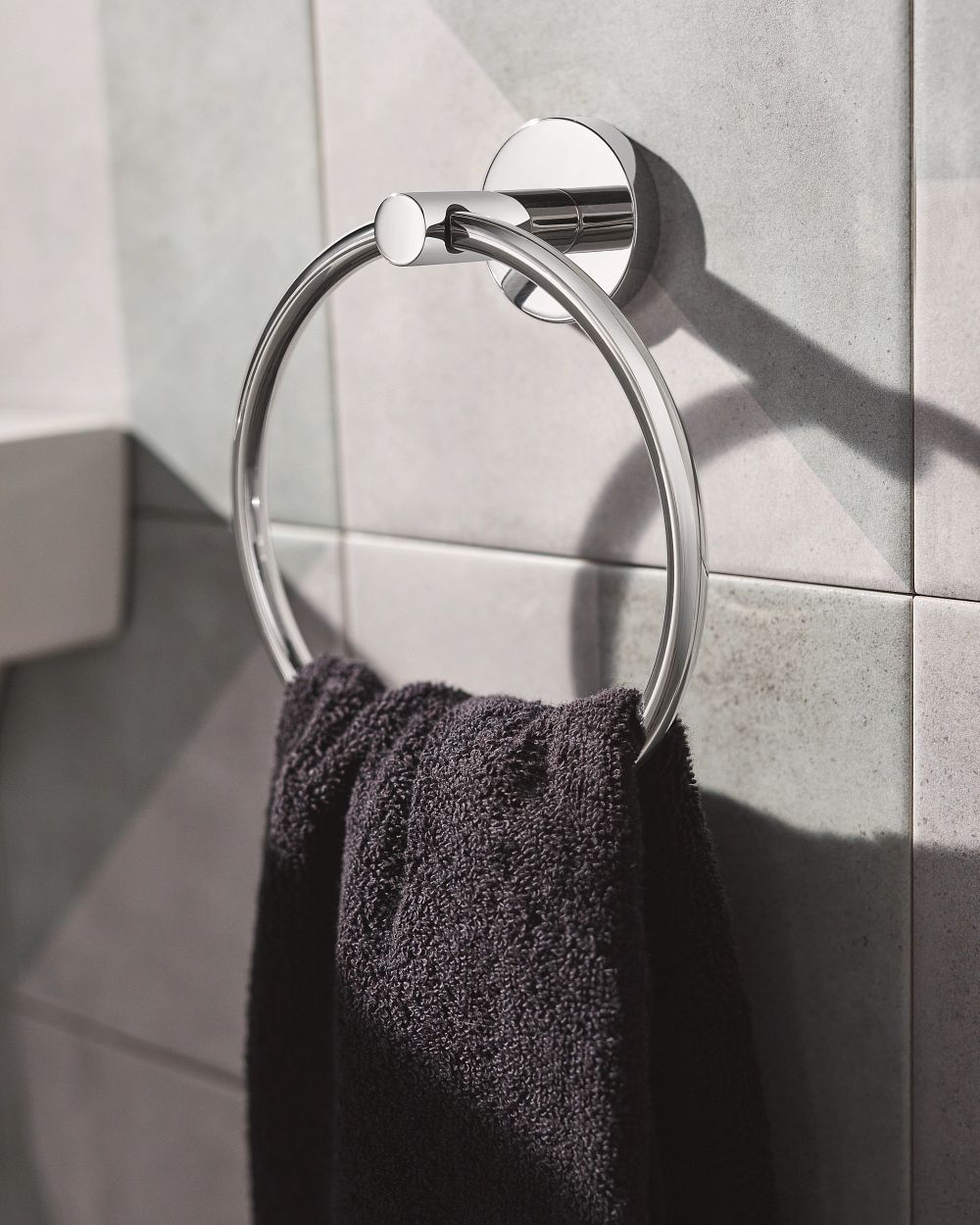 Arlys Towel Ring