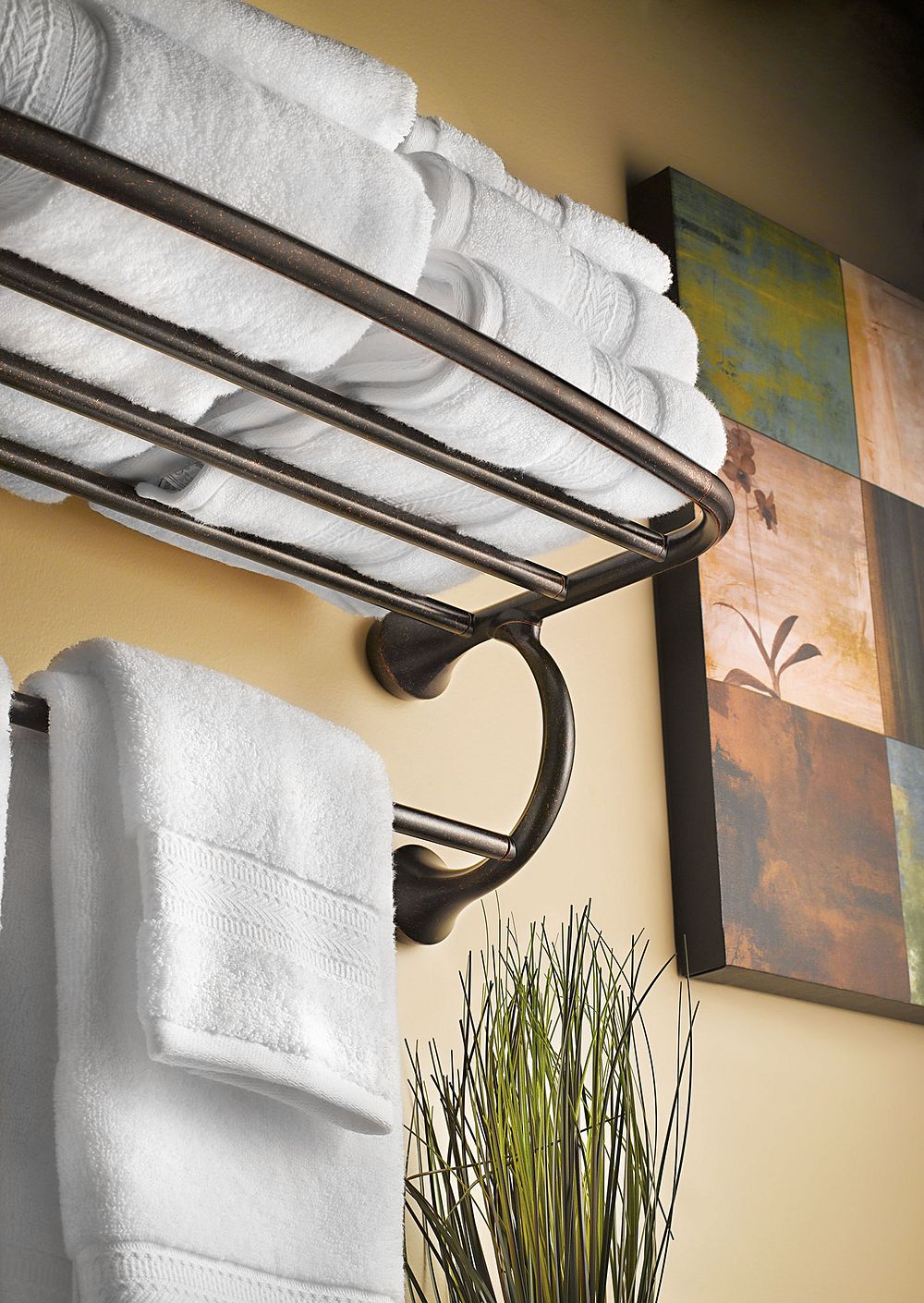 Eva Towel Shelf