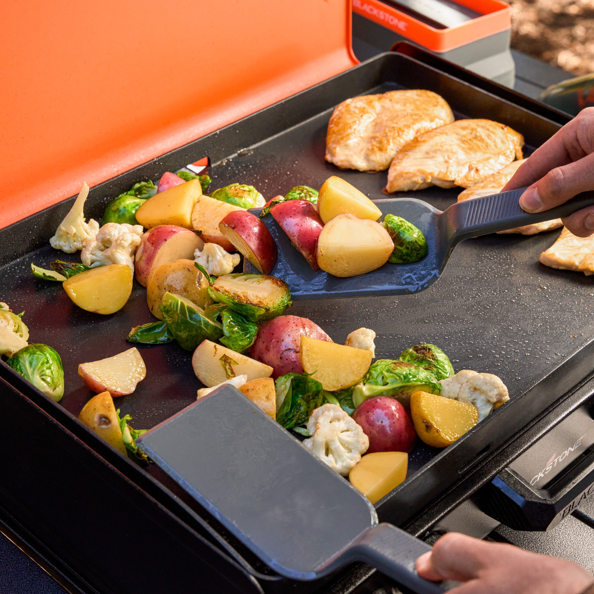 Blackstone 5984 - OTG Camping Toolkit
