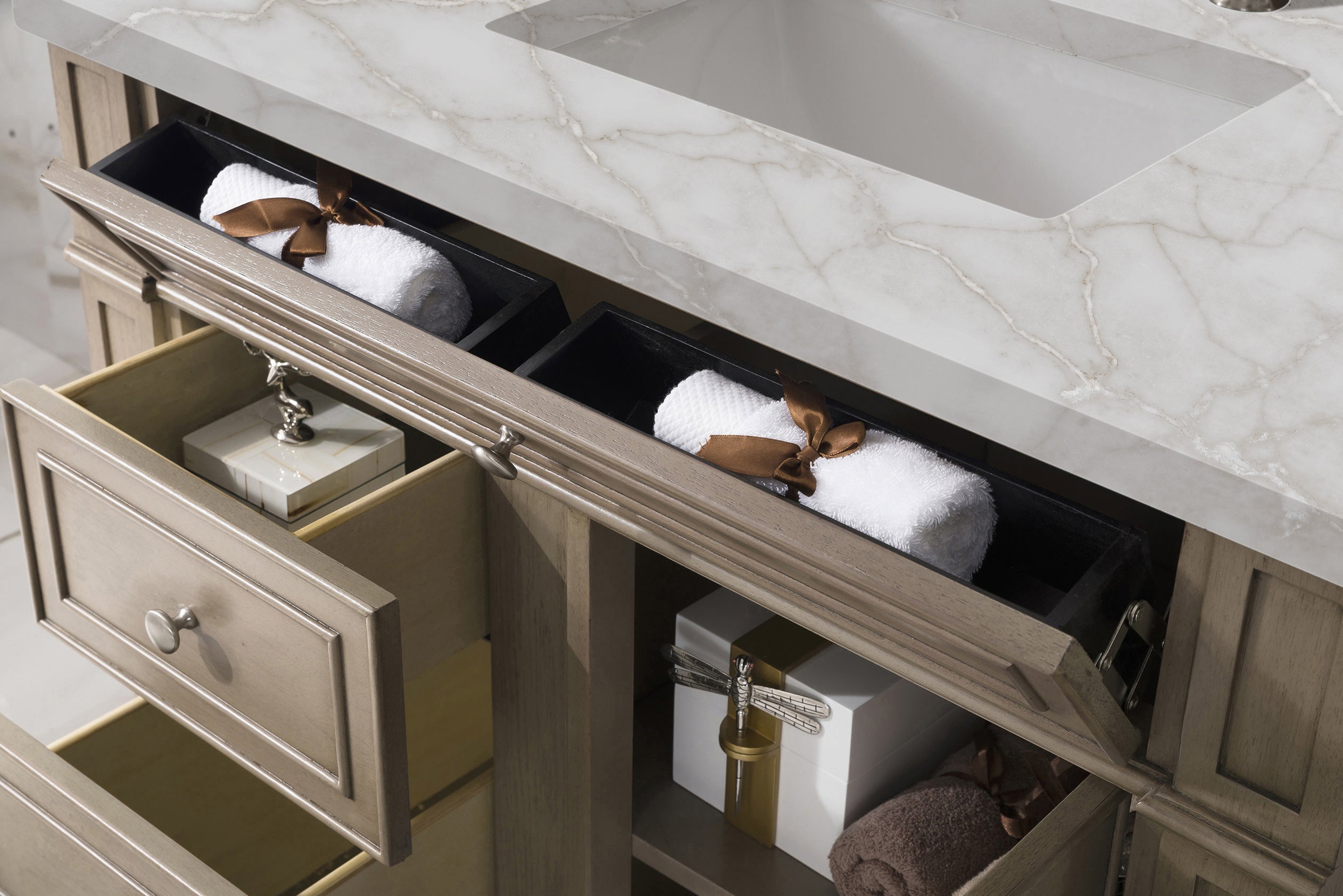 James Martin Bristol 36" Single Vanity in Whitewashed Walnut with 3cm Countertop